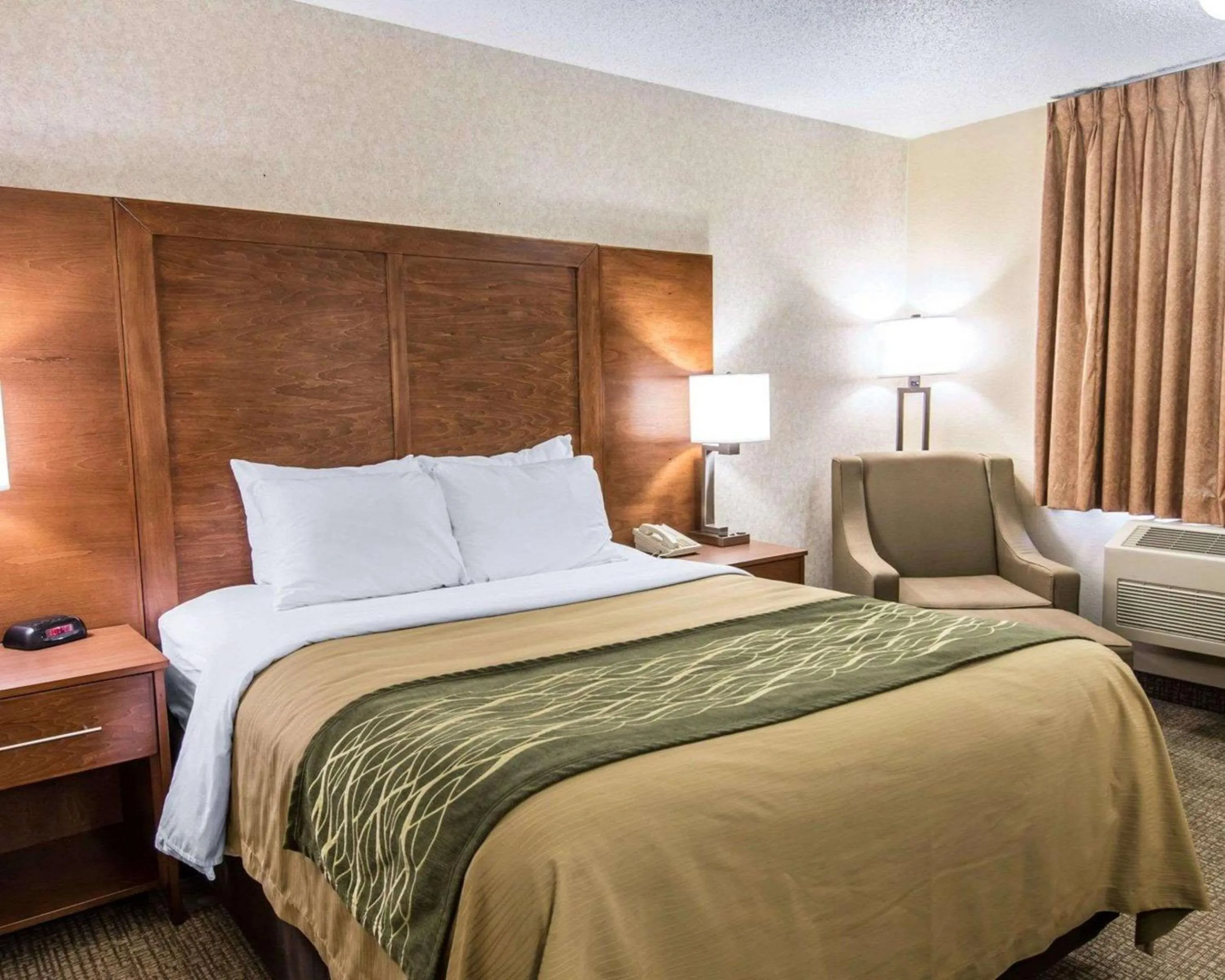 Queen Room - Accessible/Non-Smoking in Quality Inn Lewiston