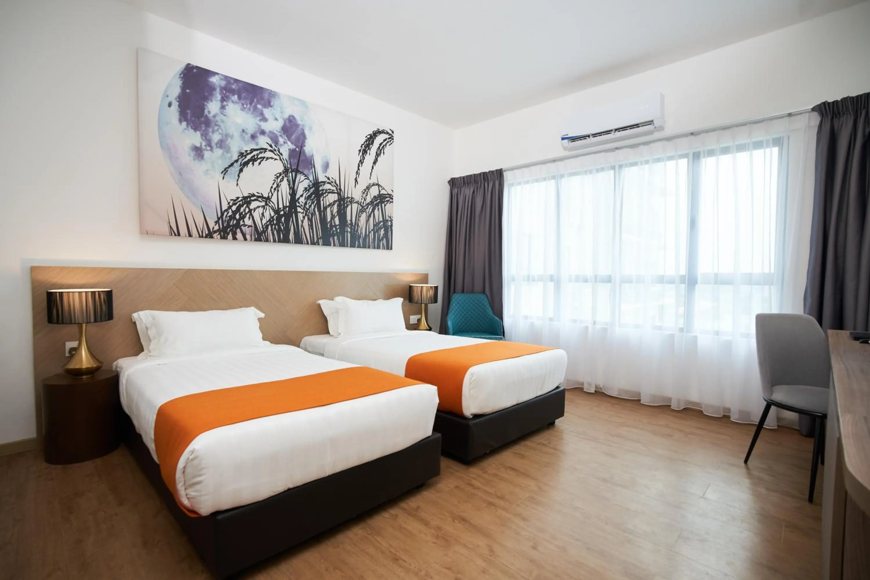 Superior Twin Room in H Elite Design Hotel