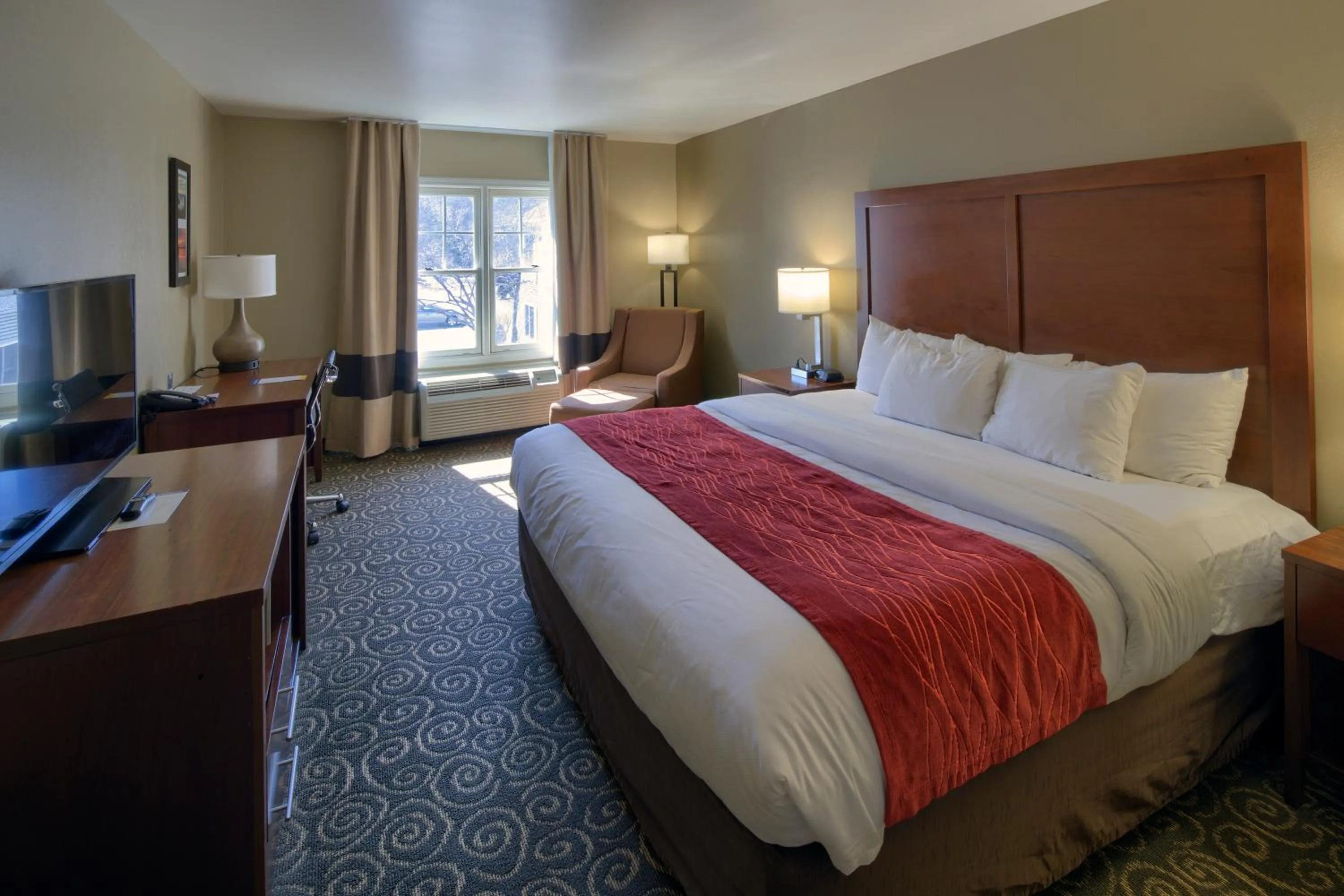 King Room - Accessible/Non-Smoking in Comfort Inn Brunswick