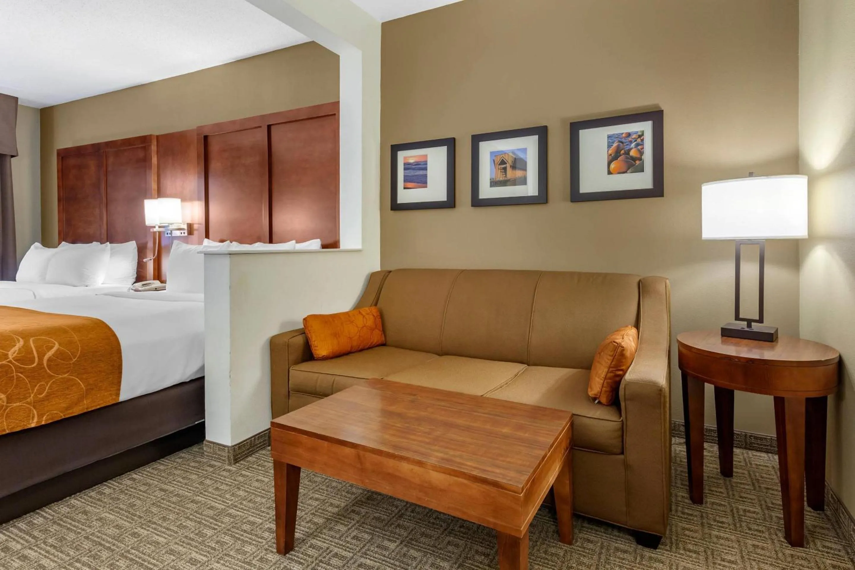 Double Suite with Two Queen Beds - Non-Smoking in Comfort Suites Marquette