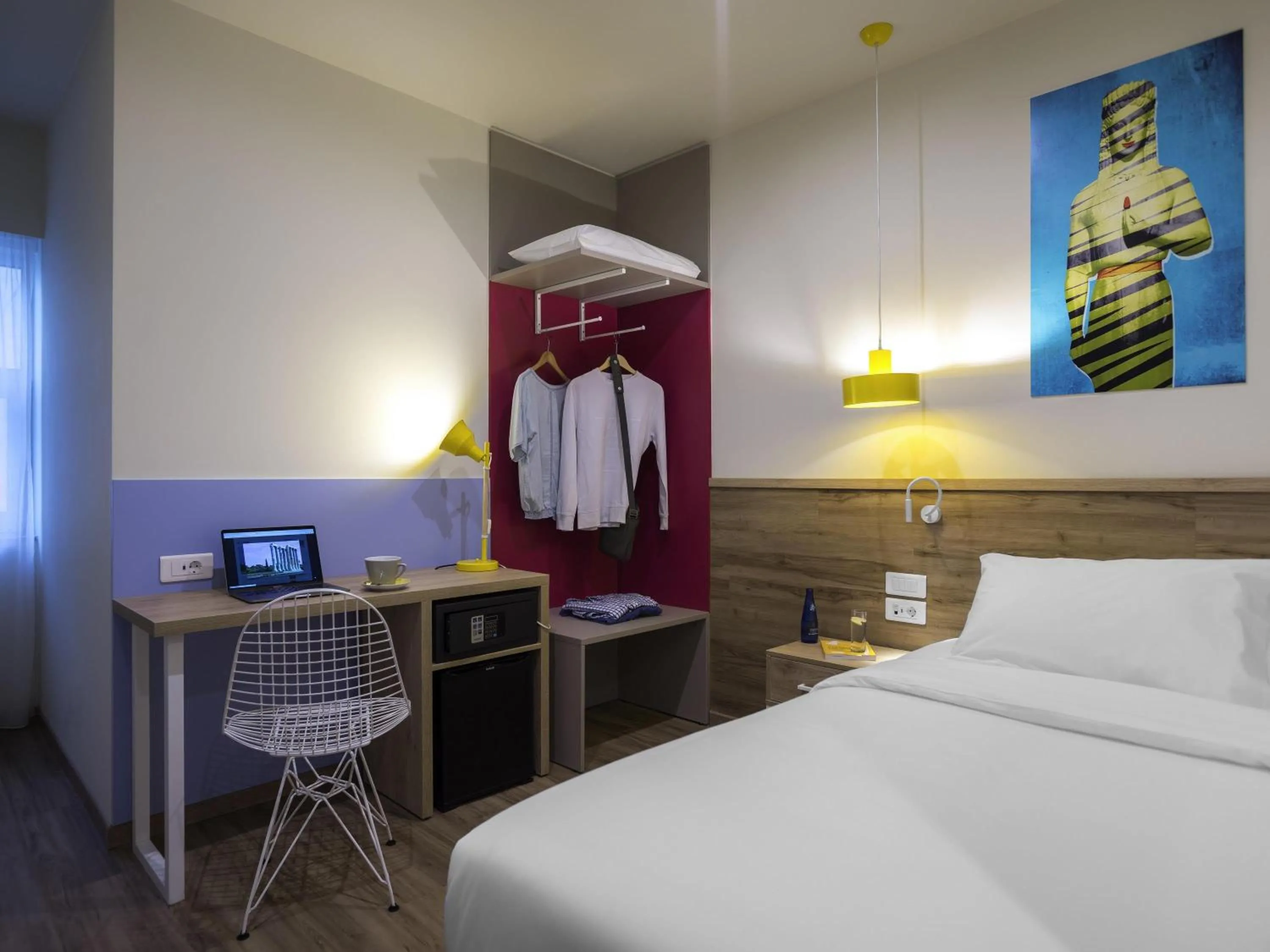 Standard Single Room in ibis Styles Athens Routes