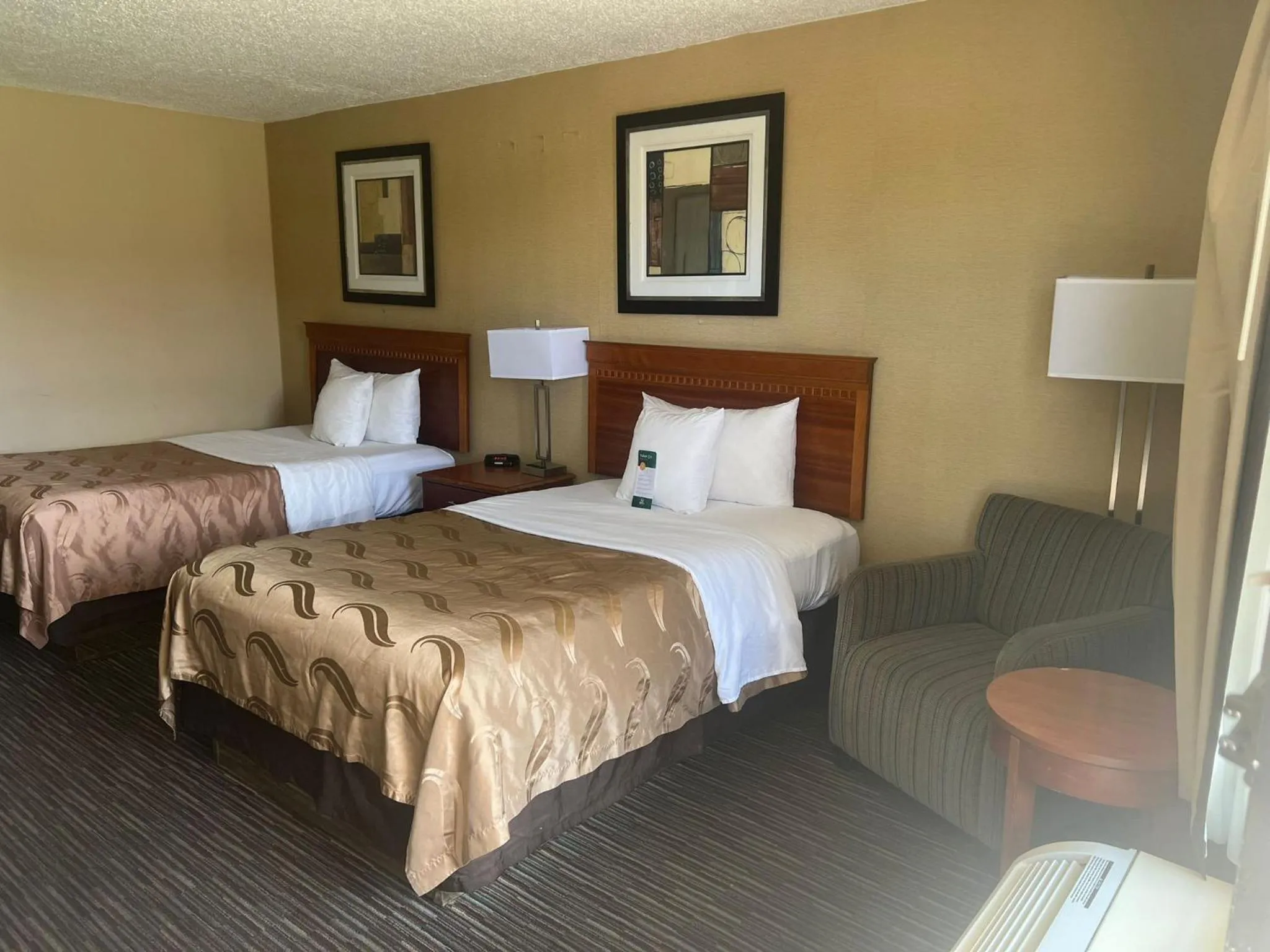 Double Room with Two Double Beds - Smoking in Quality Inn Columbus, MS