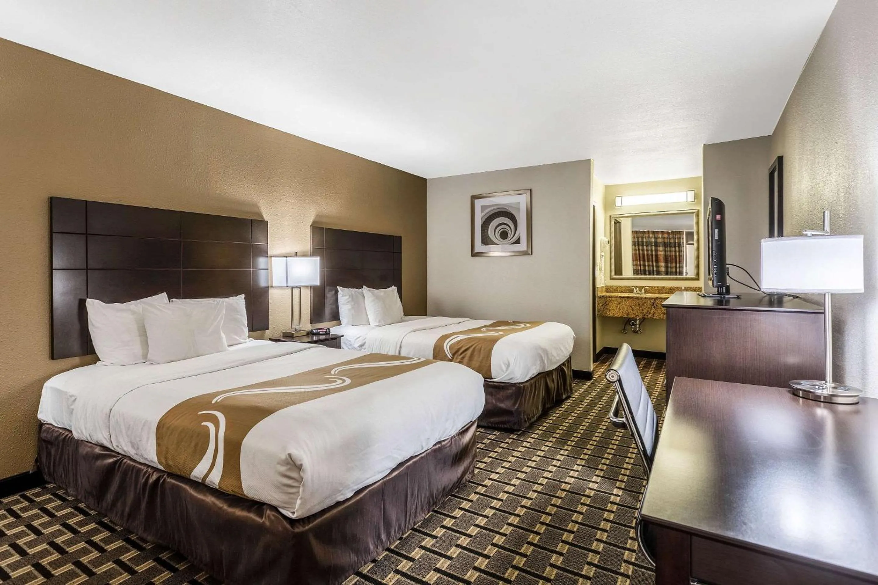 Double Room with Two Double Beds - Smoking in Quality Inn