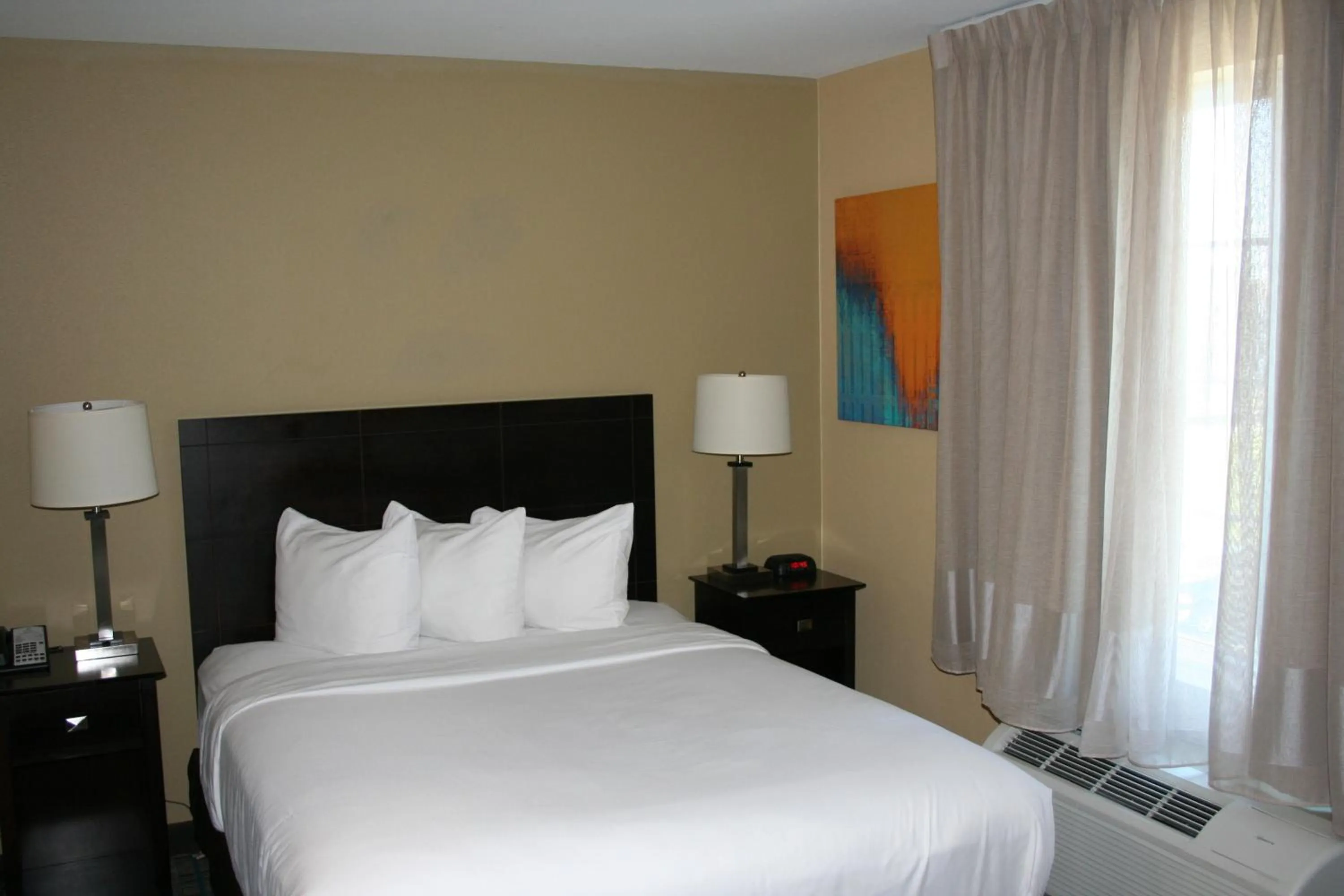 Queen Suite - Non-Smoking in MainStay Suites Jacksonville near Camp Lejeune