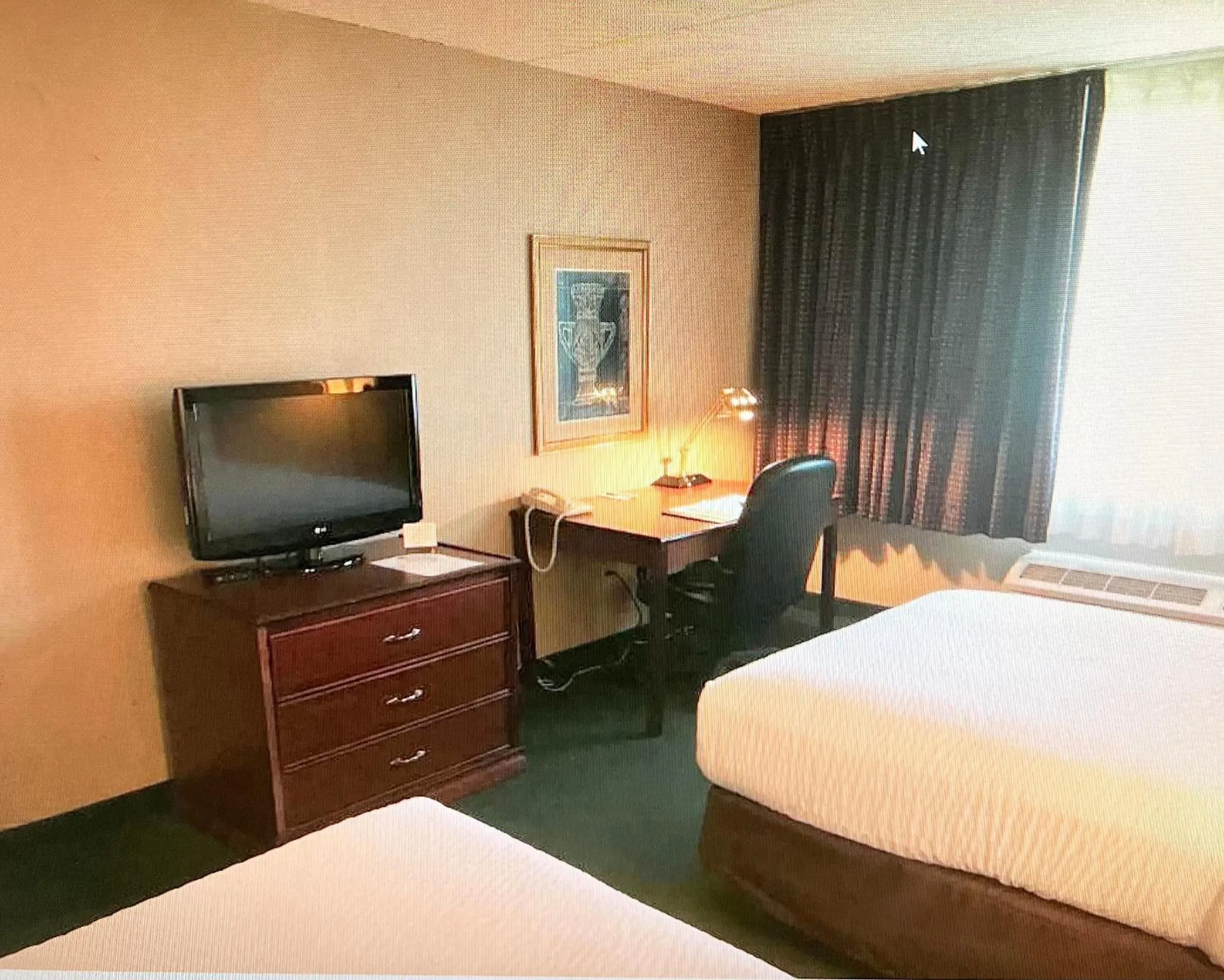 Double Room with Two Double Beds - Non-Smoking in The Marx Hotel - Downtown - University Area