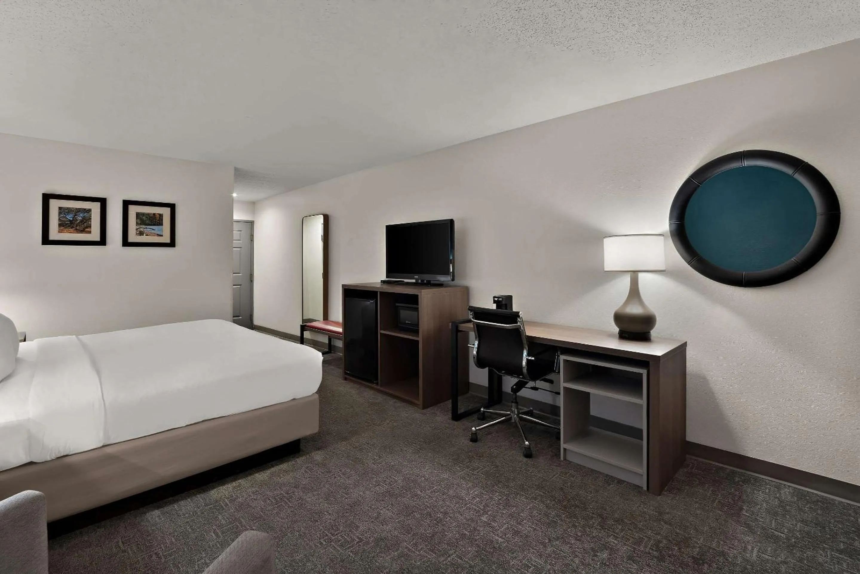 King Room - Non-Smoking in Comfort Inn & Suites Santee I-95