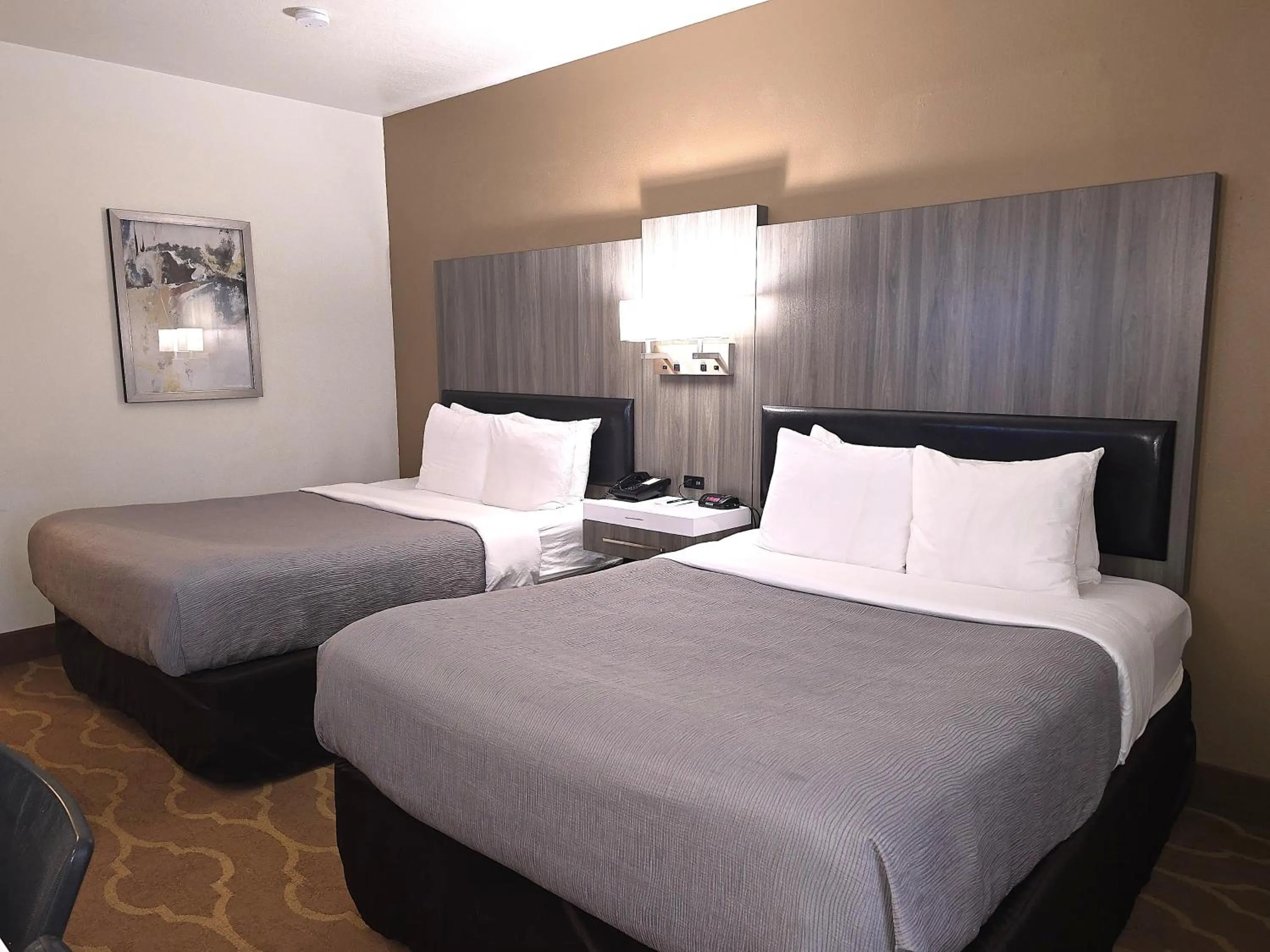 Queen Room with Two Queen Beds - Accessible/Non-Smoking  in Quality Inn & Suites Longview Kelso