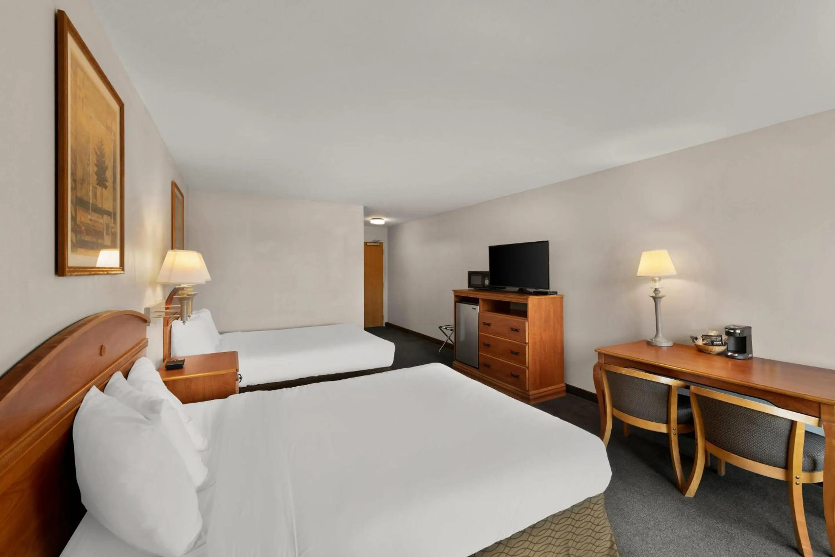 Standard Queen Room with Two Queen Beds in Rodeway Inn & Suites Tomahawk