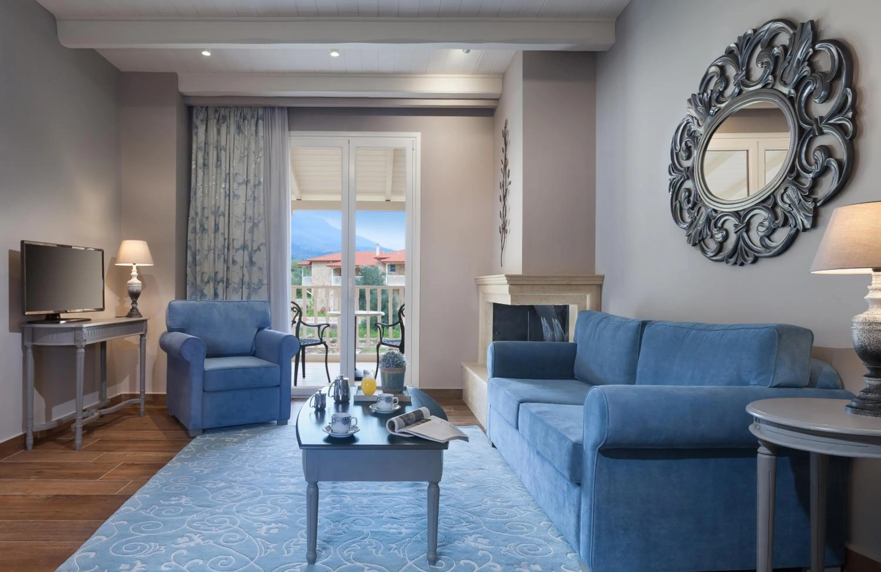 Premium Suite with Mountain View in Kyniska Palace Conference & Spa