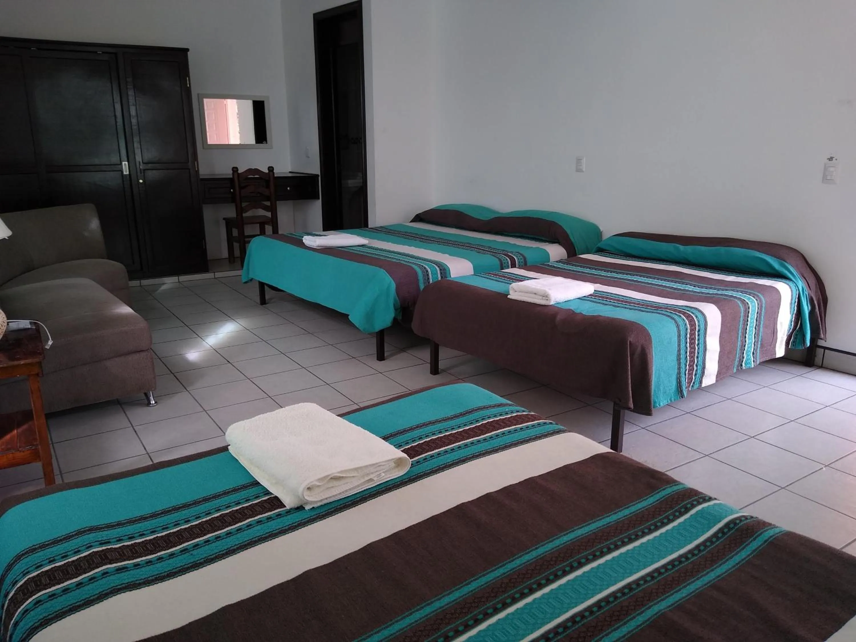 Triple Room in HOTEL CARMELITA MITLA