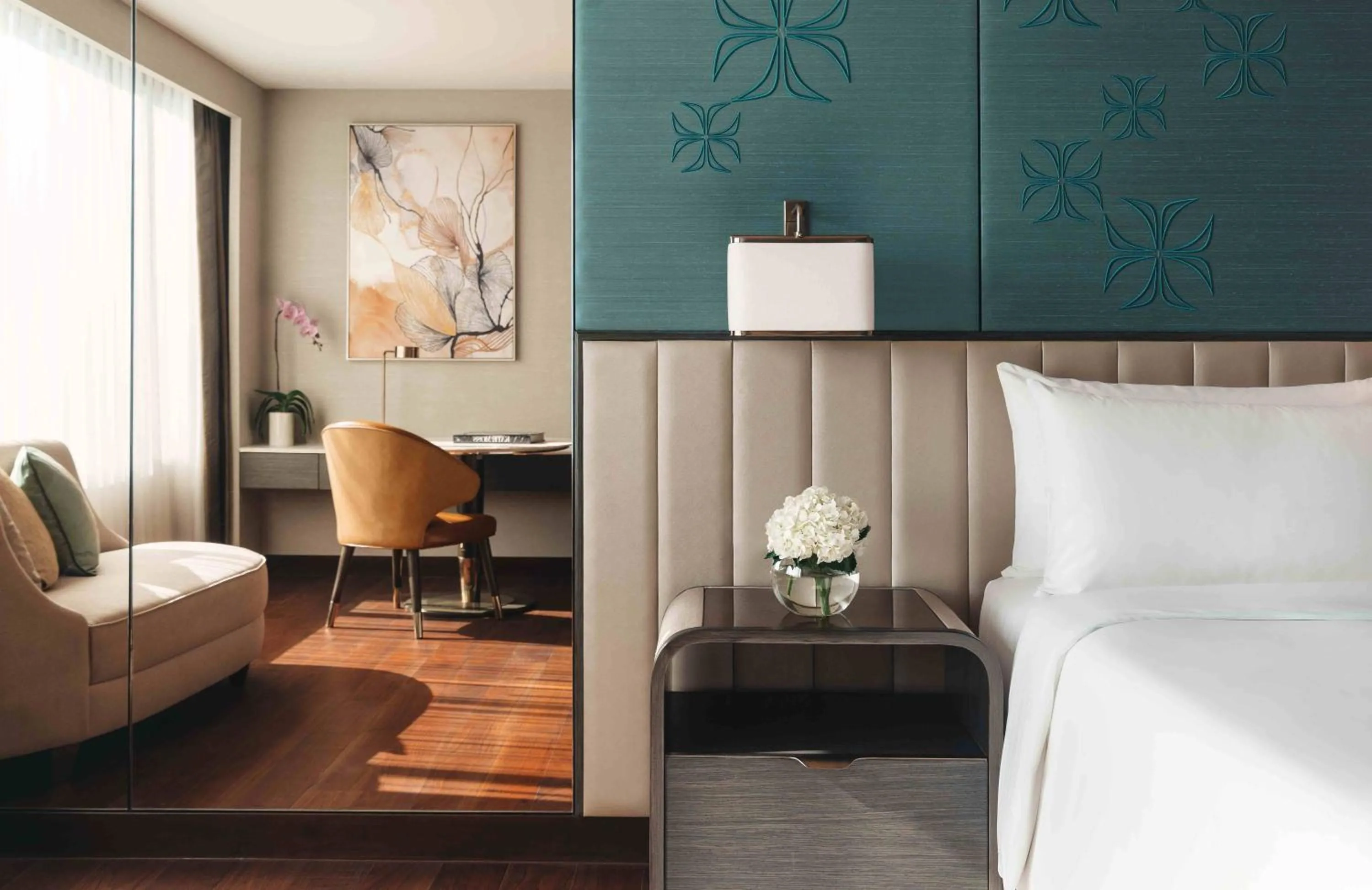 Classic Twin Room in InterContinental Bangkok by IHG