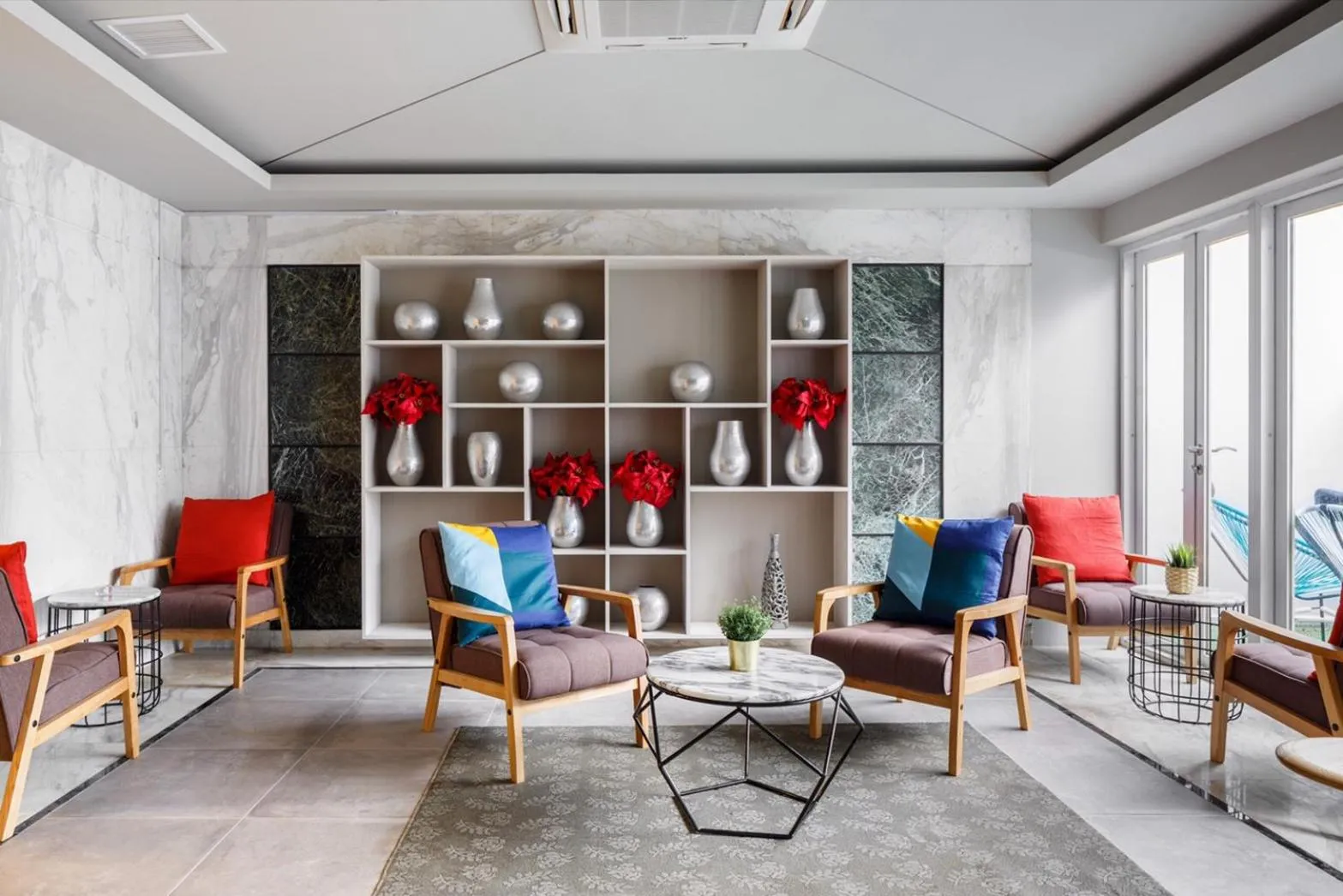 Superior Queen Room in Circular House