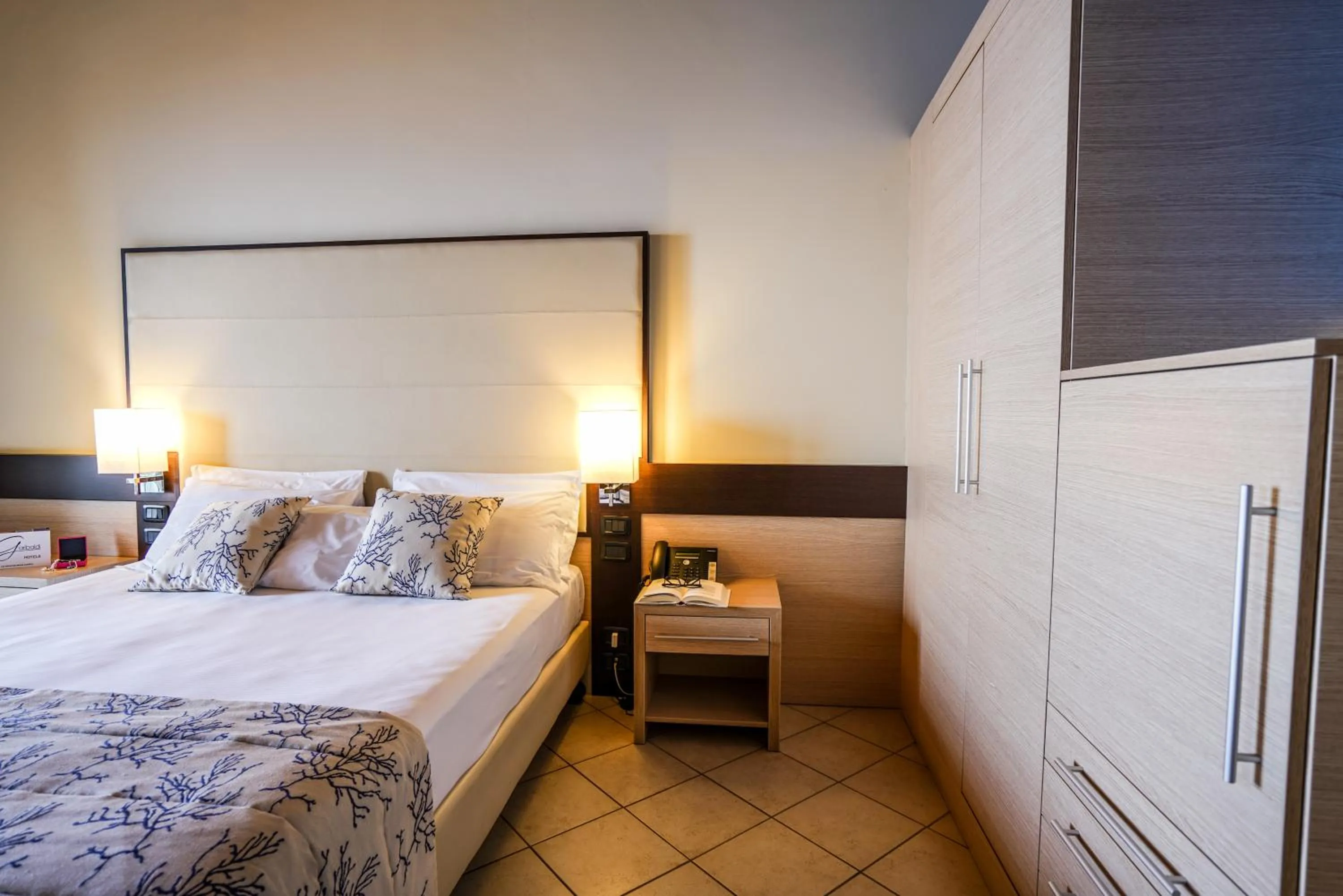 Double or Twin Room with Sea View in GH Avalon Sikani