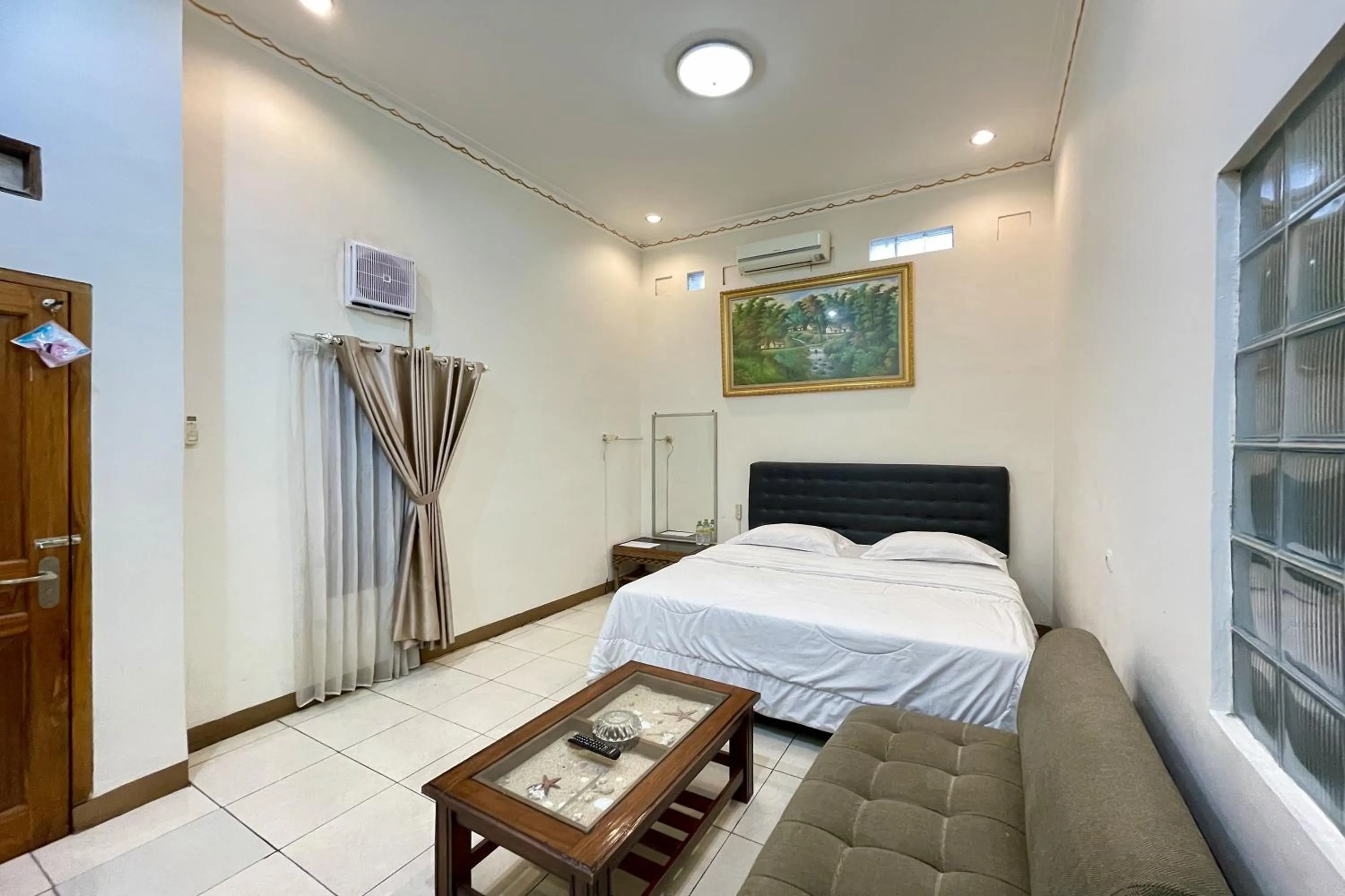 Executive Suite in Hotel Ramayana Garut