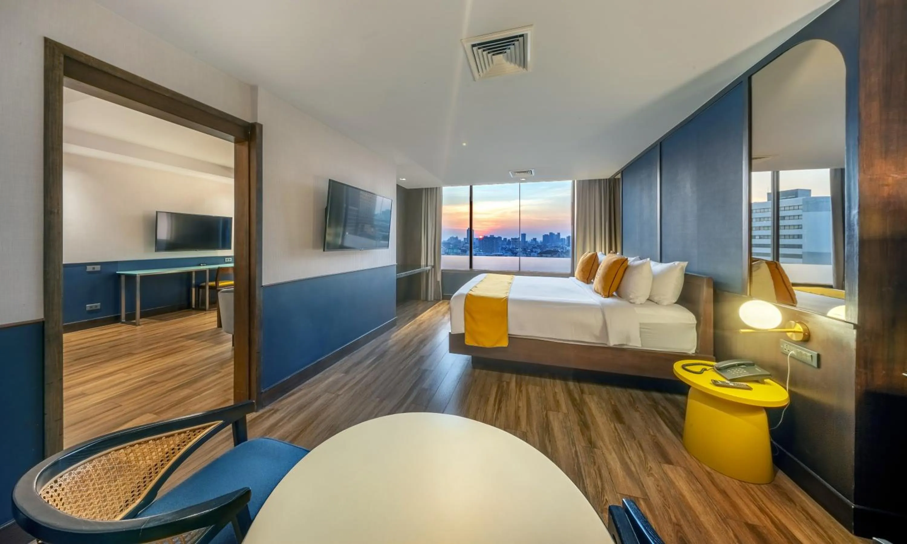 Junior Suite in Graph Hotels Bangkok