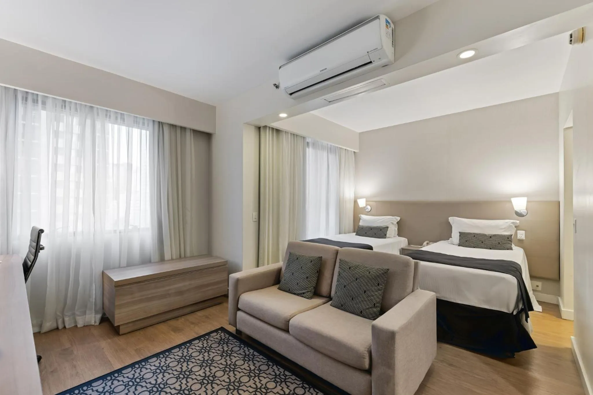 Studio Suite 2 Single Beds - single occupancy in Staybridge Suites São Paulo by IHG