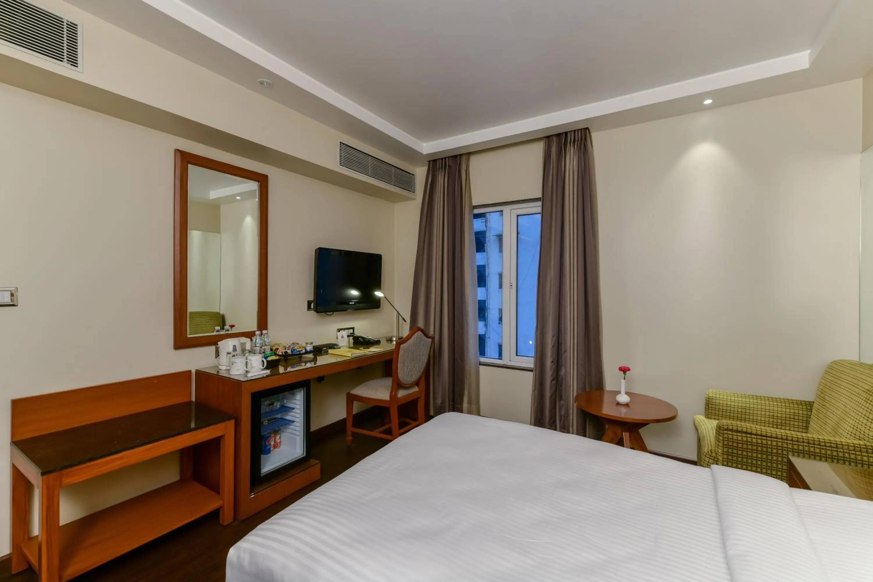 Superior Double Room - single occupancy in Lemon Tree Premier “The Atrium” Ahmedabad