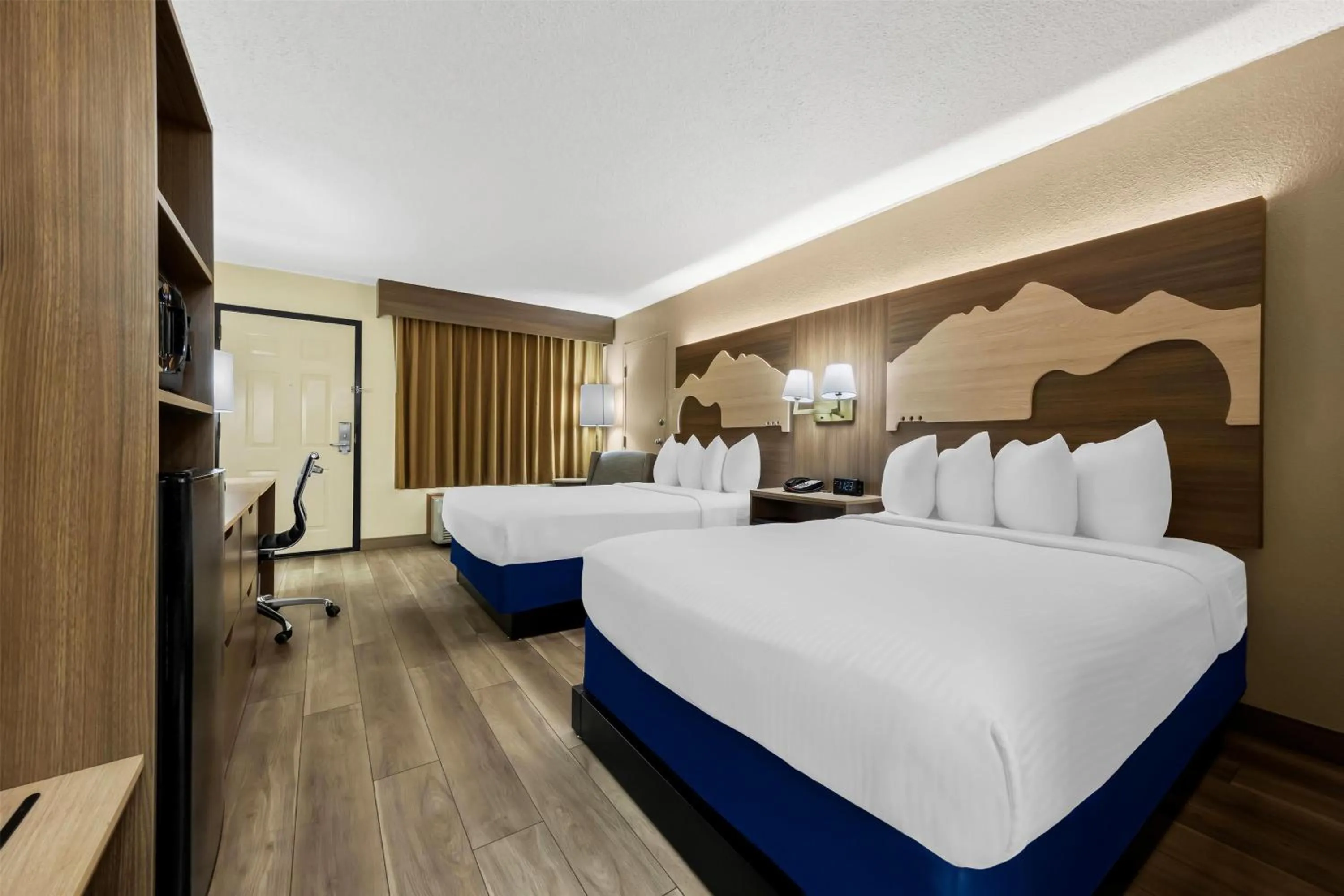 Double Room with Two Double Beds - Non-Smoking in Best Western Center Pointe Inn