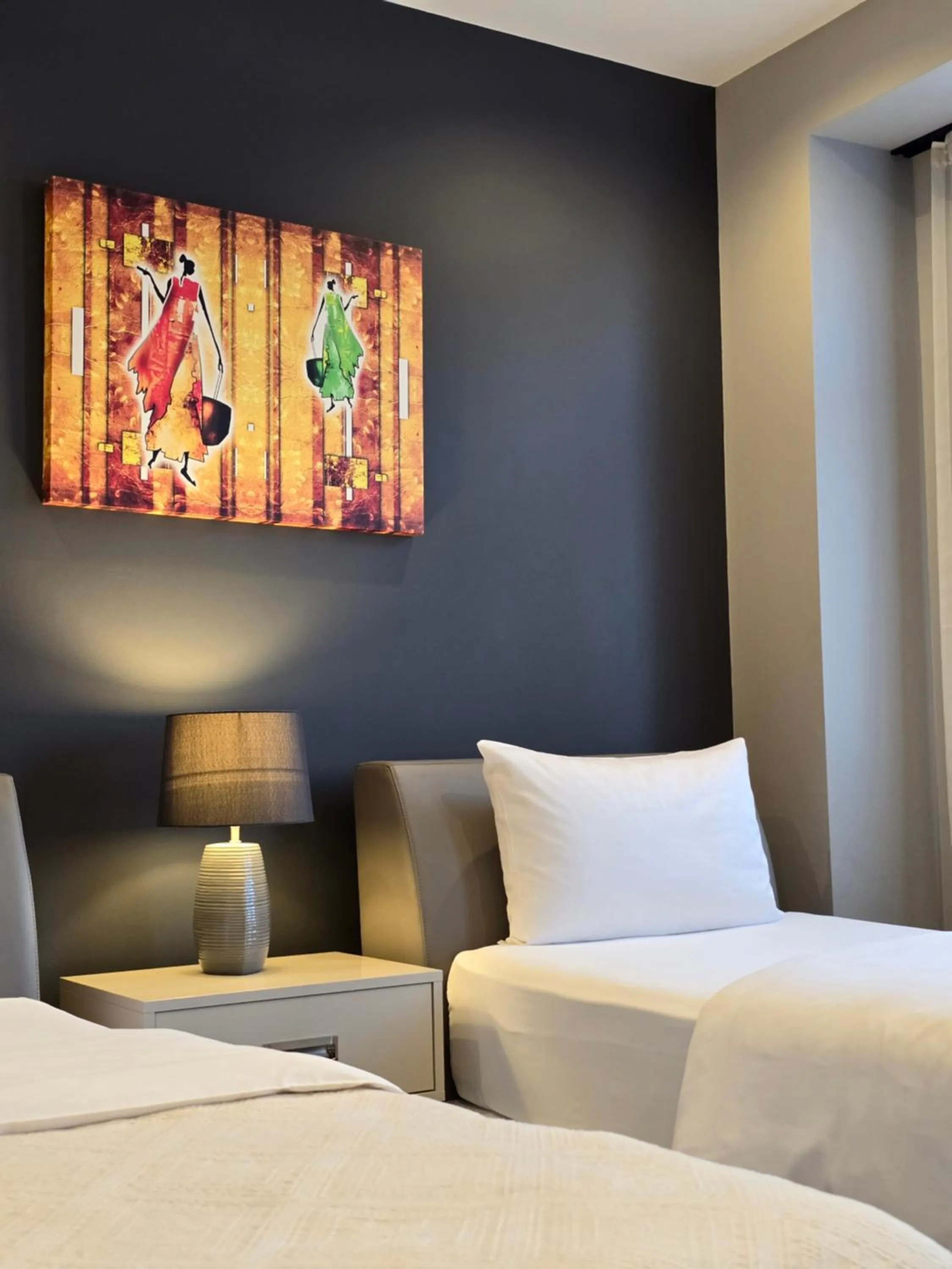 Standard Twin Room in Silver 39 Corner Hotel