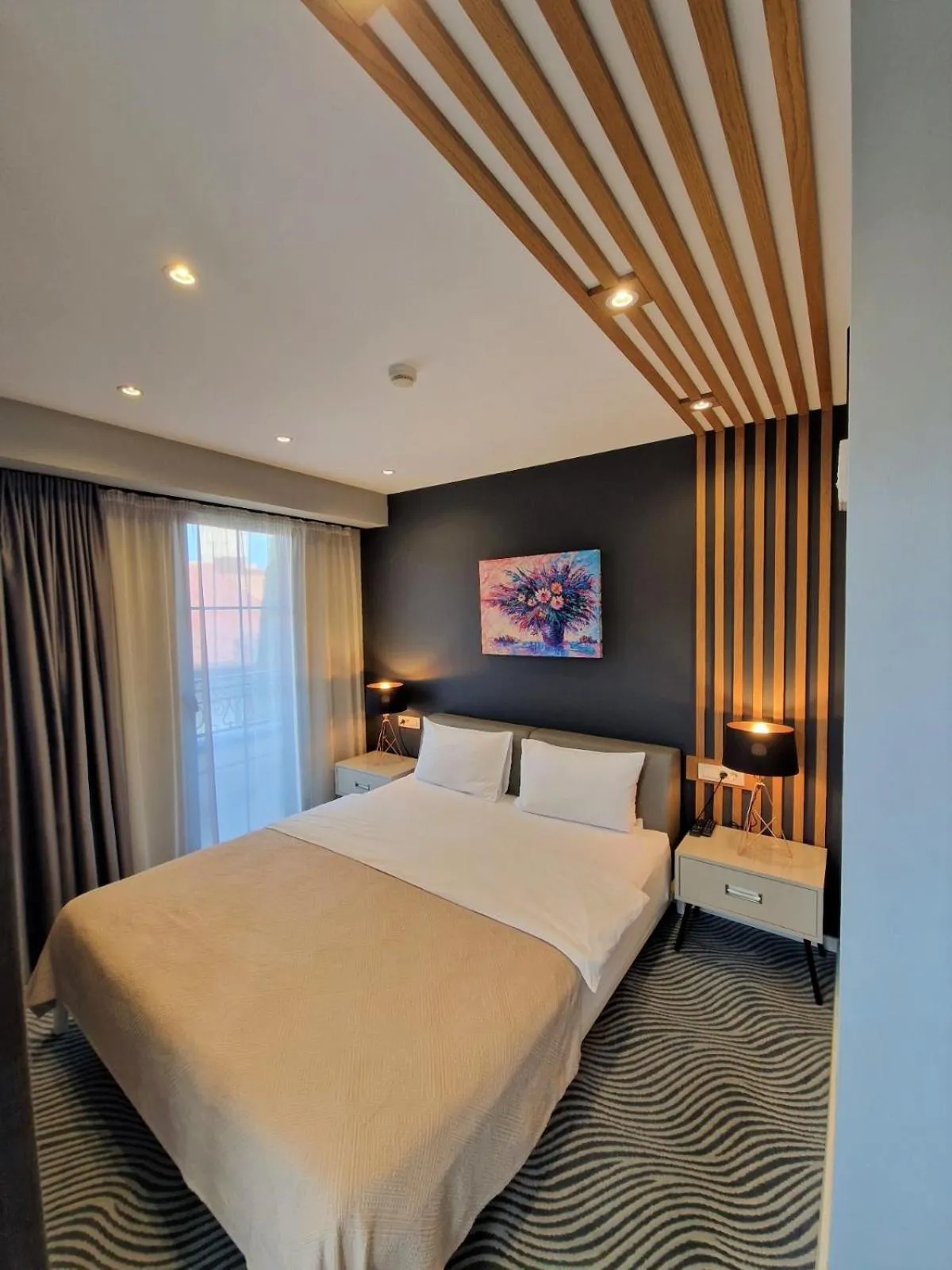 Standard Double Room in Silver 39 Corner Hotel