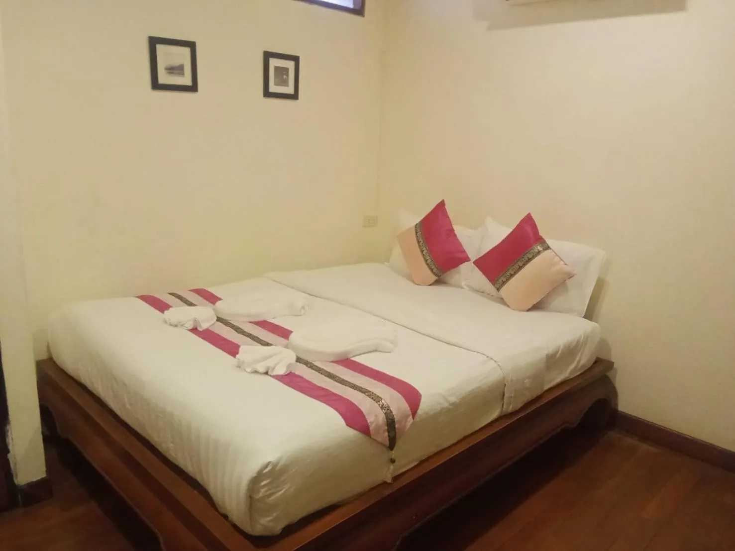 Standard Double Room - No Window in Rustic Guest House
