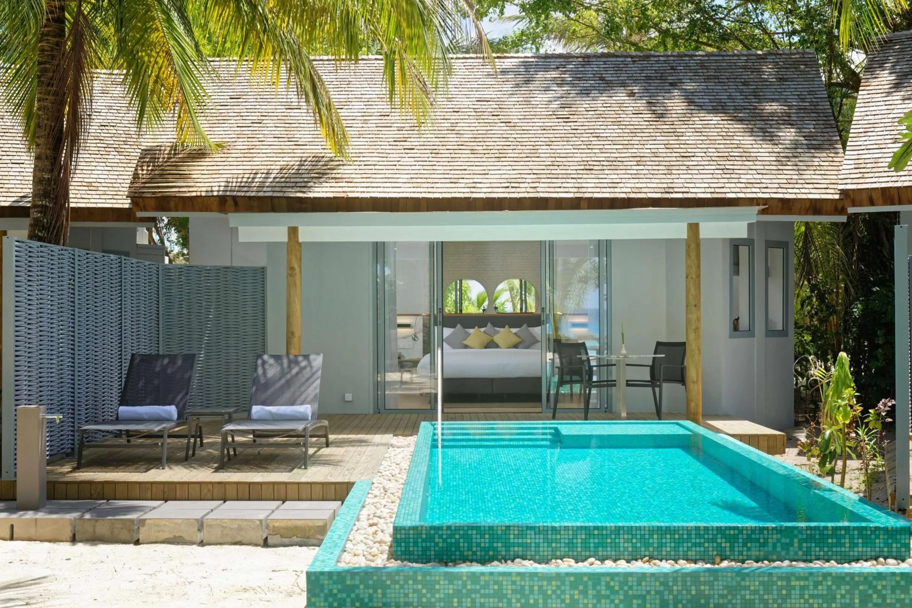 1 Bedroom Beach Villa with Private Pool in OUTRIGGER Maldives Maafushivaru Resort - 25 percent discount on transfers for min 4 nights stay and more, valid for reservations between 01 July till 22 Dec 2025