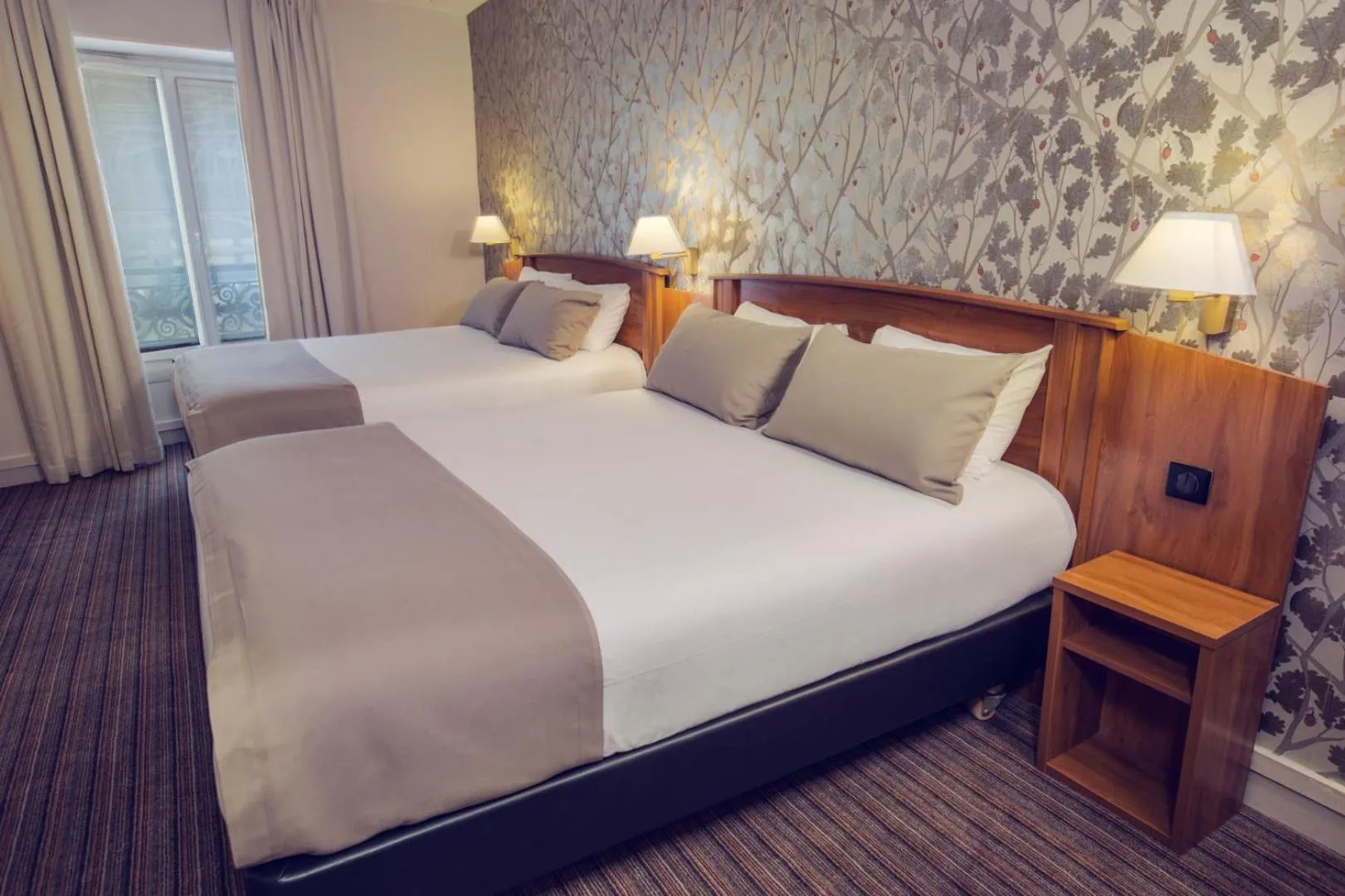 Triple Room in Timhotel Le Louvre