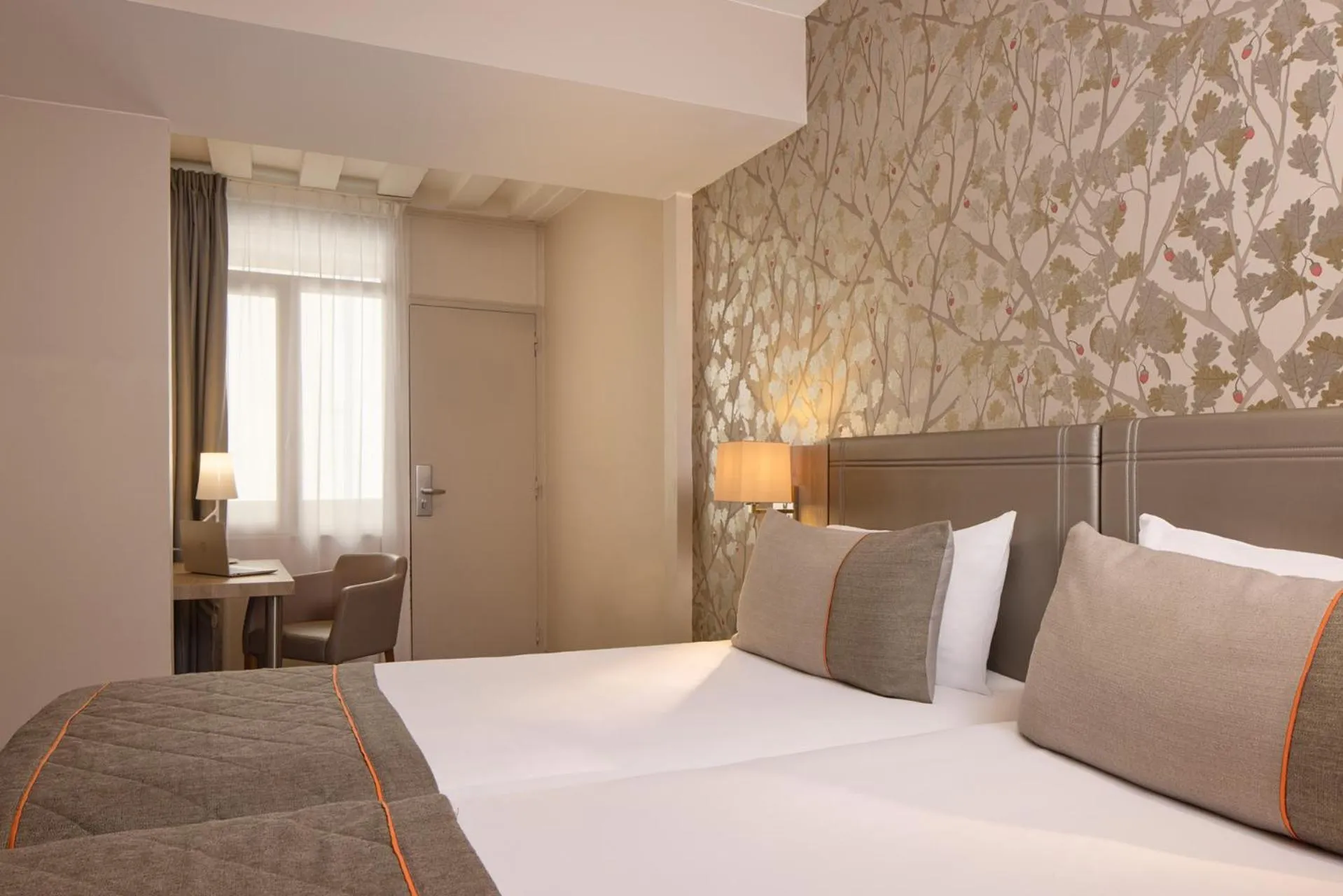 Twin Room in Timhotel Le Louvre