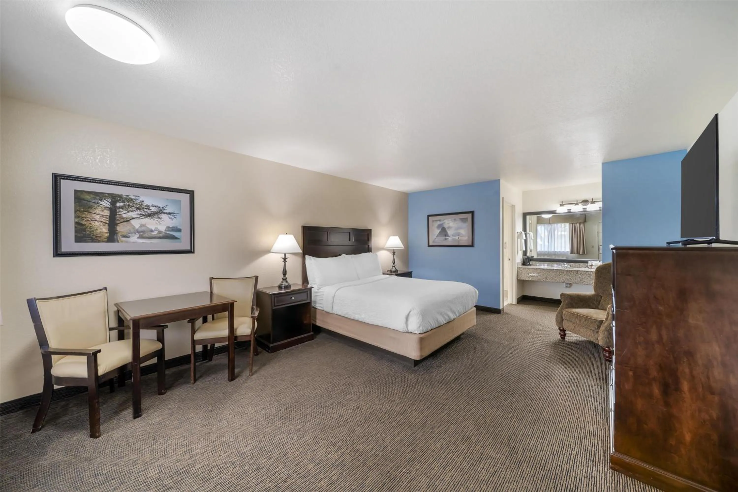 Queen Room - Non-Smoking in Best Western Arcata Inn