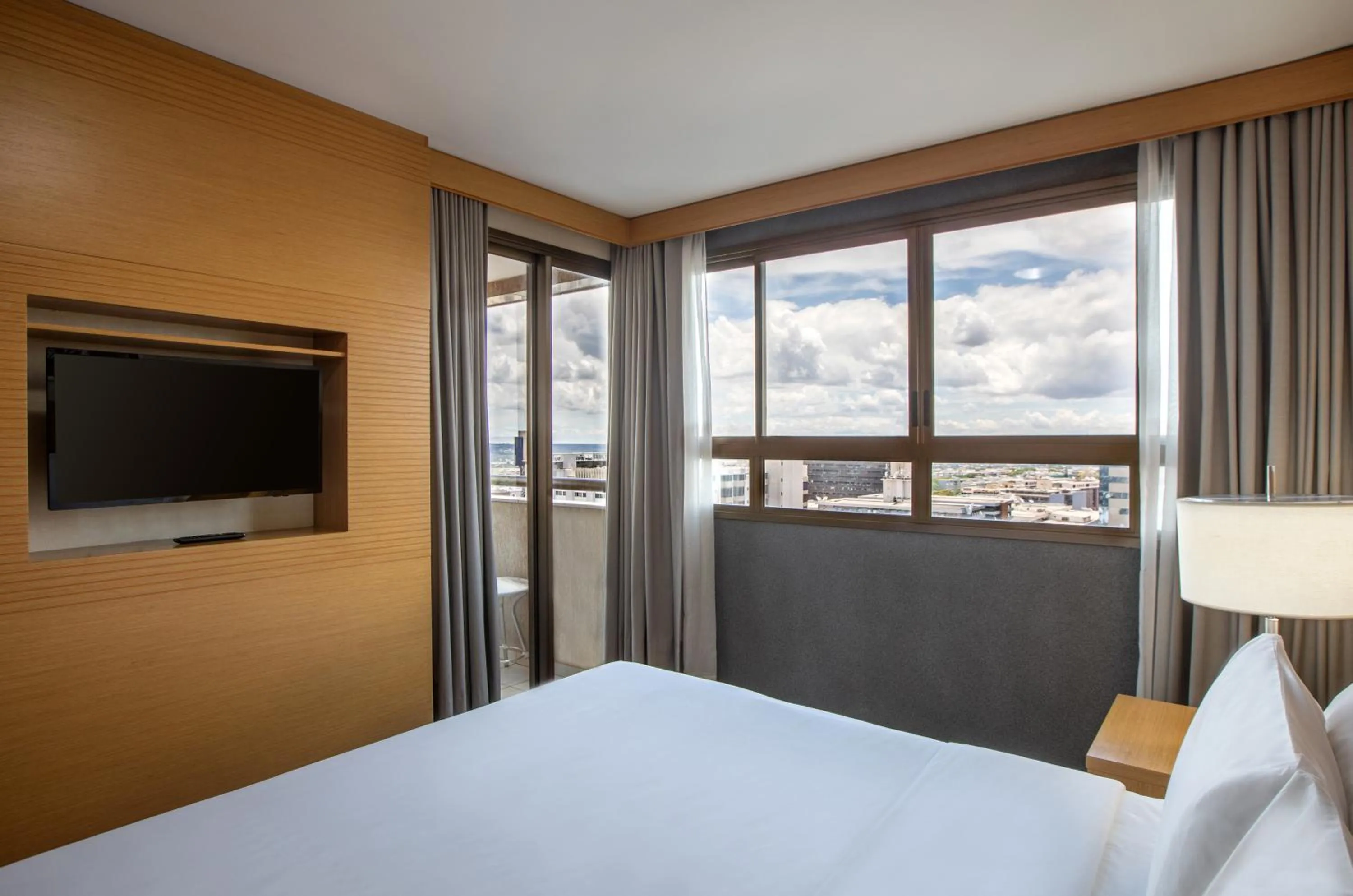 Premium Queen Room - single occupancy in Brasil 21 Convention Affiliated by Meliá