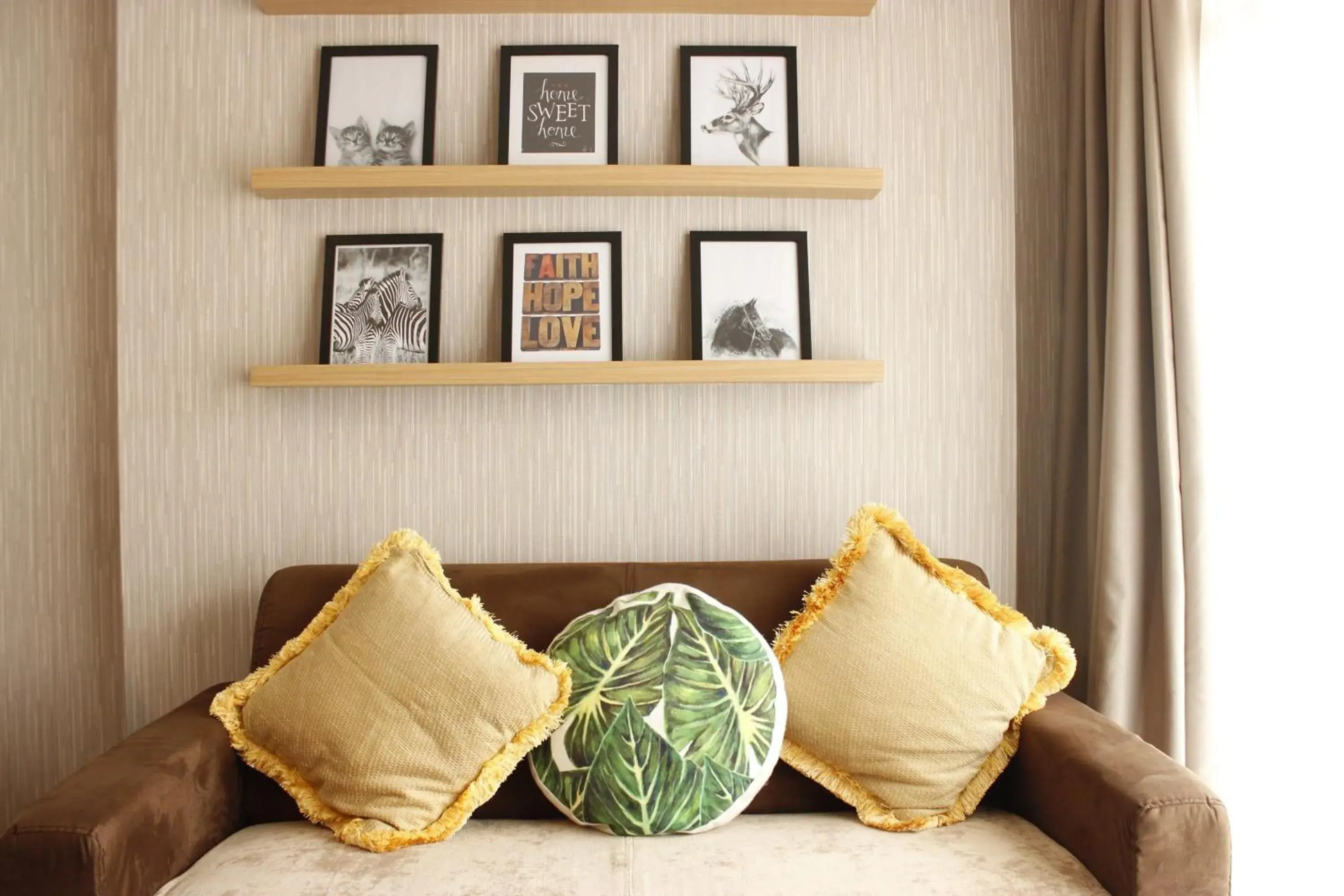 Classic 2BR Apartment At Gateway Pasteur near Exit Toll By Travelio Classic 2BR Apartment At Gateway Pasteur near Exit Toll By Travelio