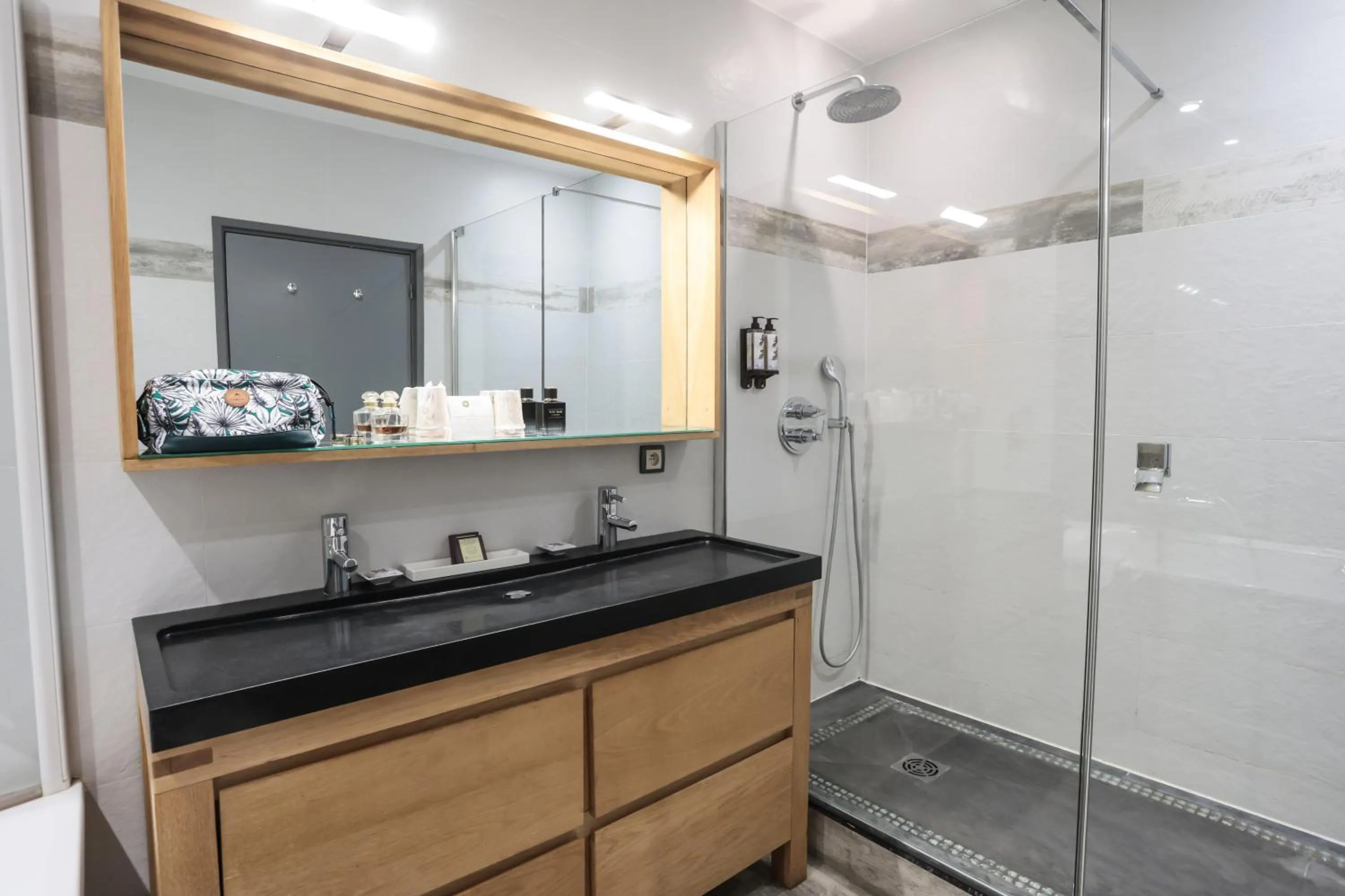 Junior Suite - Free Spa Access in Eden Hotel & Spa