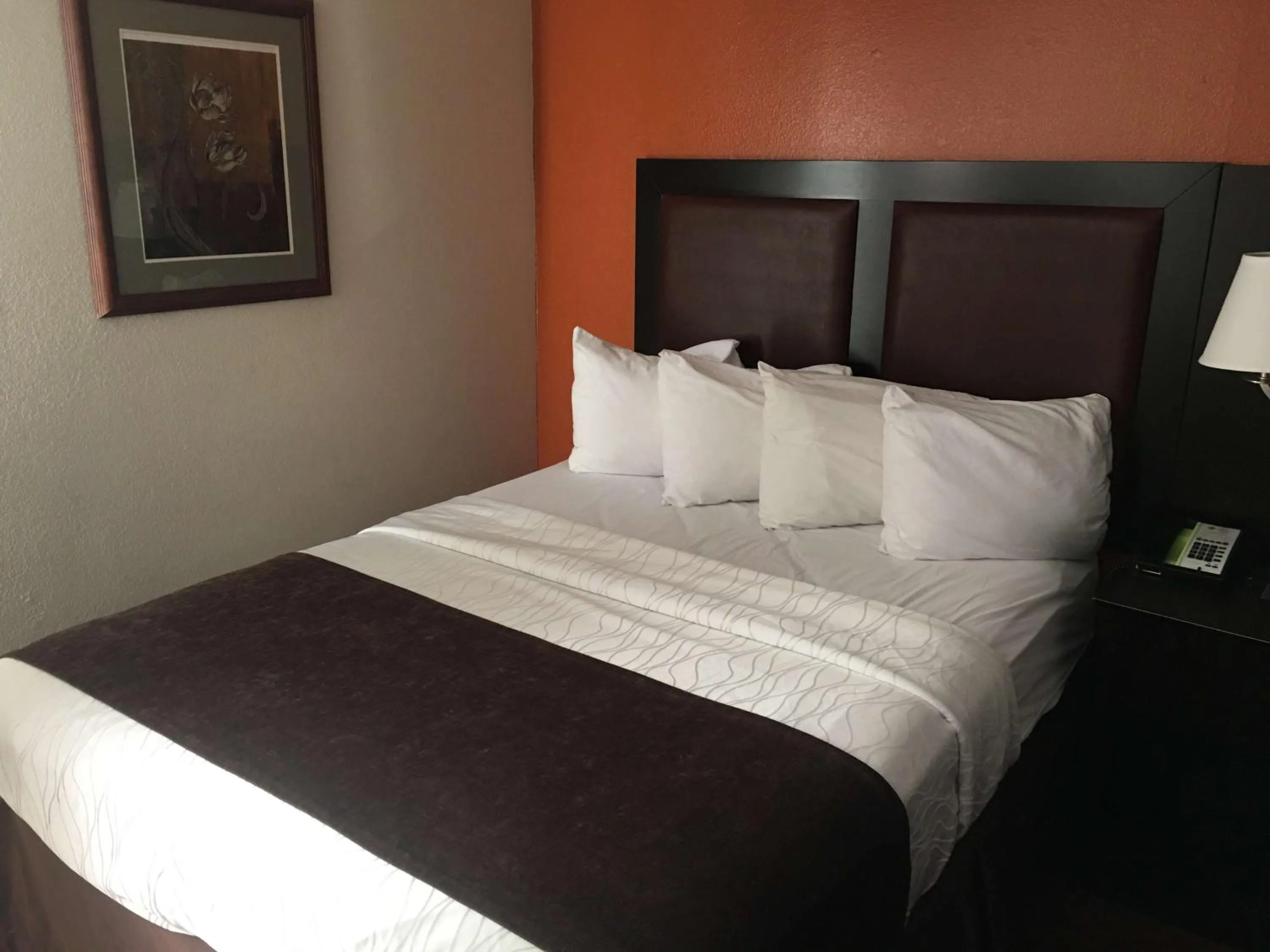 King Room in Best Windsor Inn