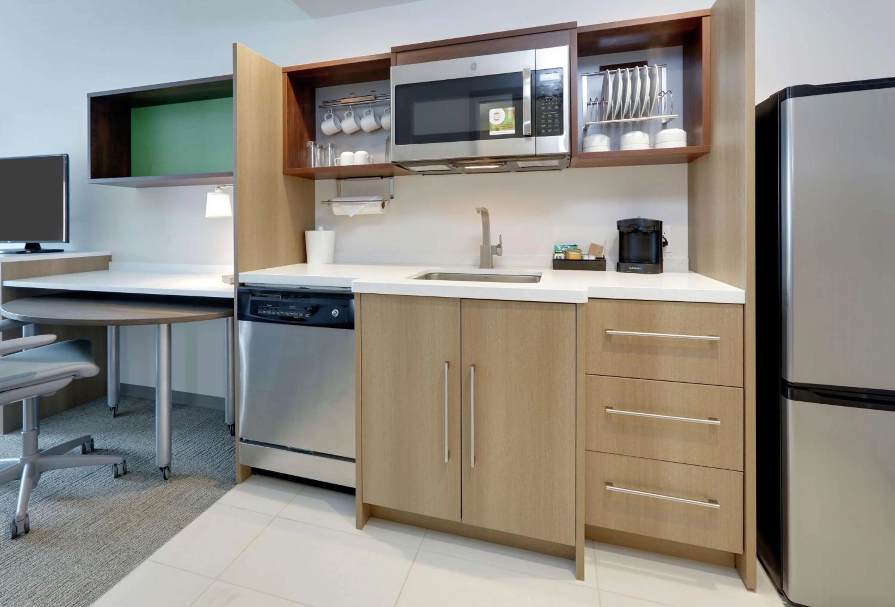 Studio Suite with Two Queen Beds - Hearing Access/Non-Smoking in Home2 Suites By Hilton Hagerstown