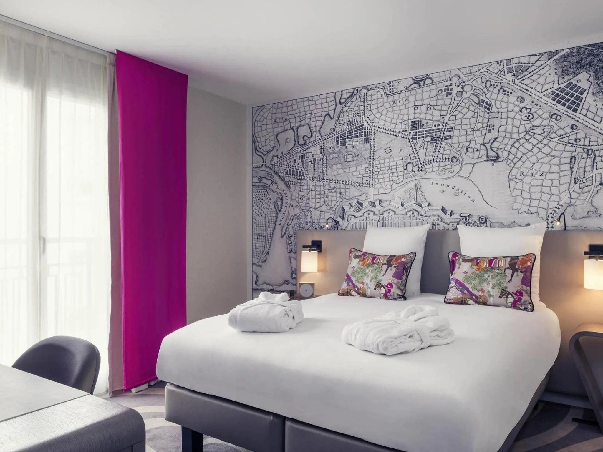 Privilege Double Room in Mercure Tour Eiffel Grenelle