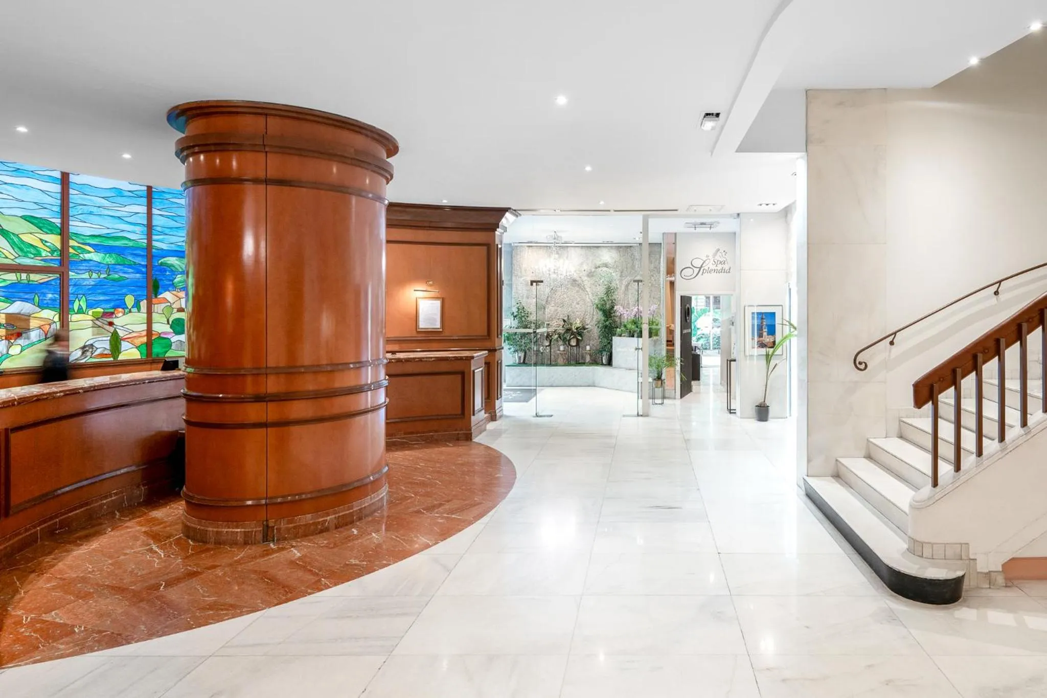 Lobby or reception in Splendid Hotel & Spa Nice