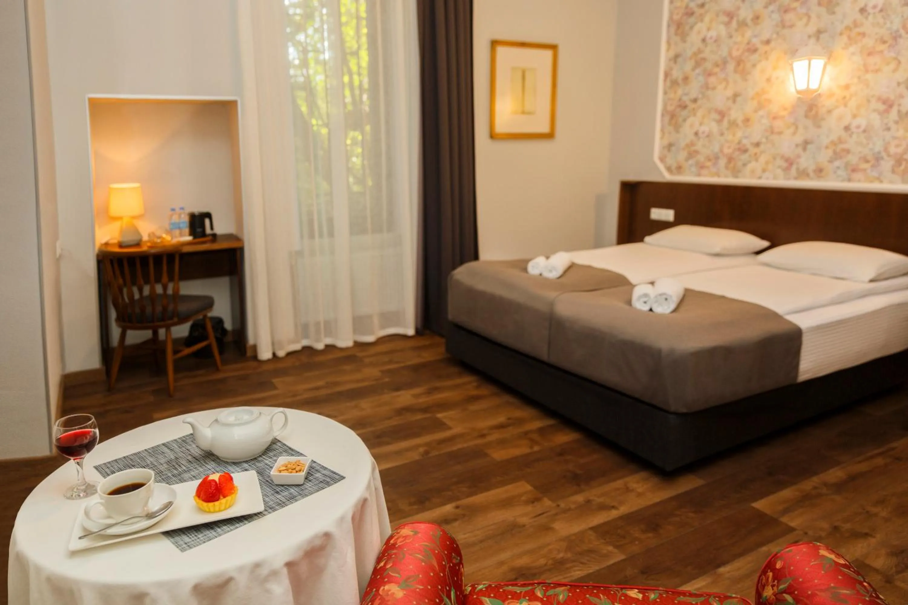 Deluxe Double or Twin Room in Tea for Two Hotel