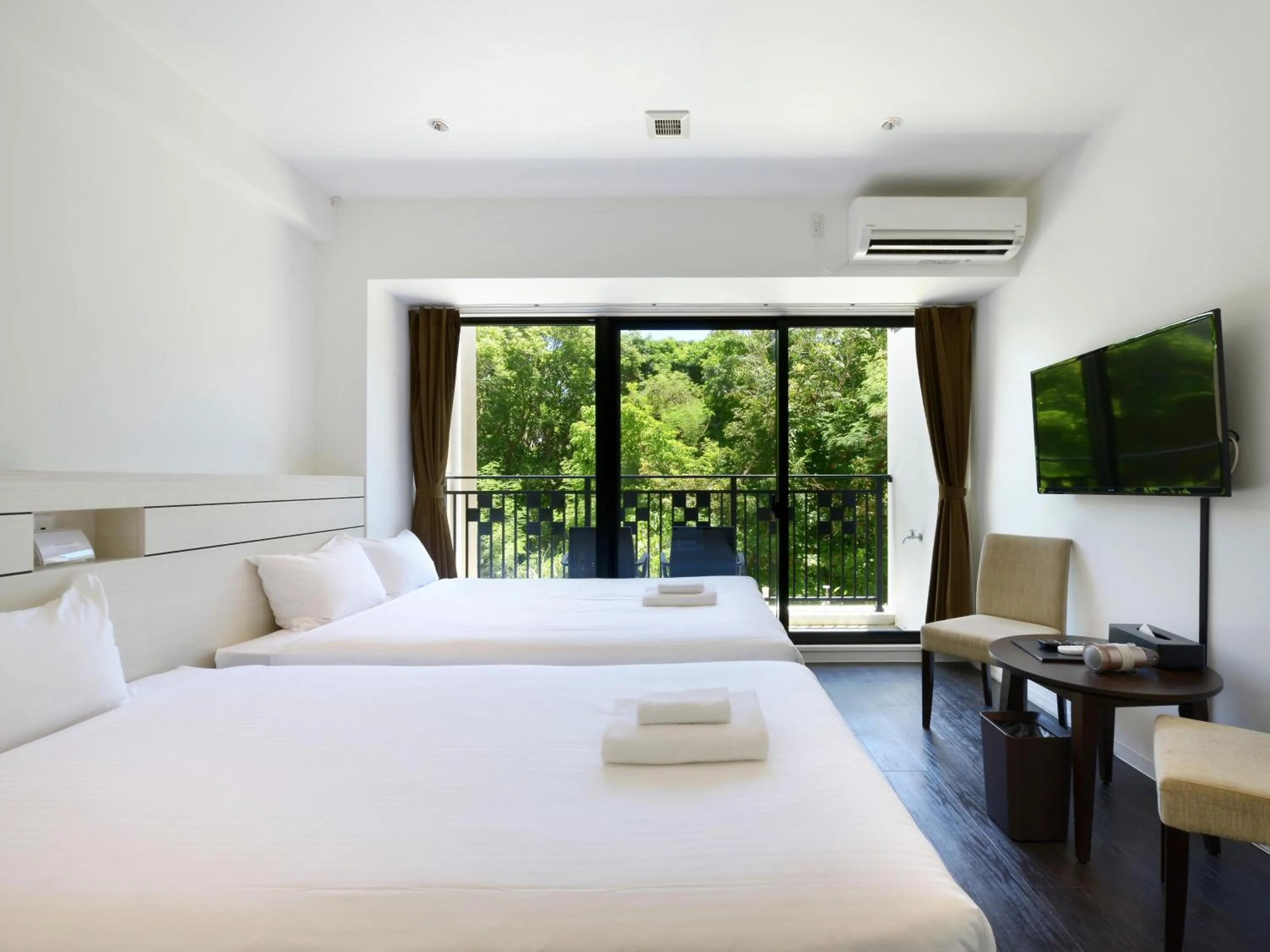 Standard Twin Room - single occupancy in Karry CONDO CHURAUMI