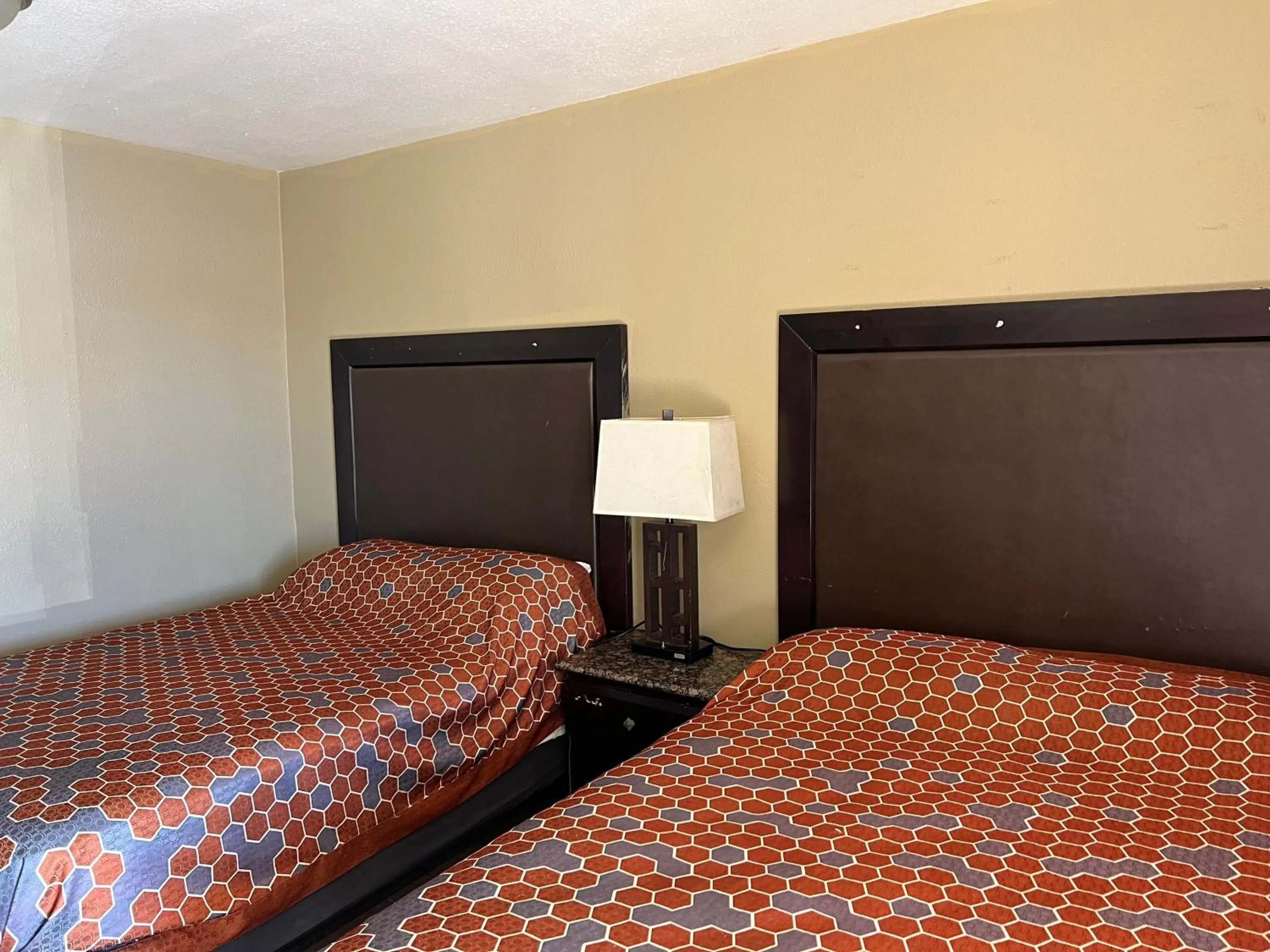 Double Room in Carl's Motel