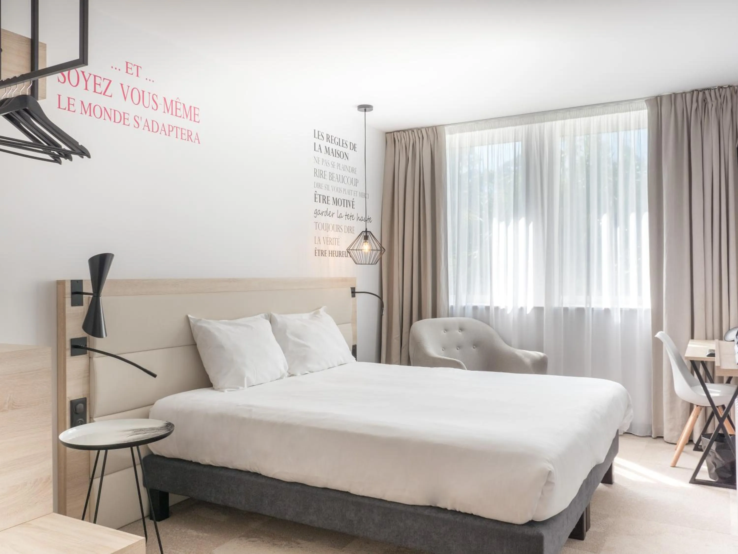 Superior Double Room in Urban Style Hotel de France