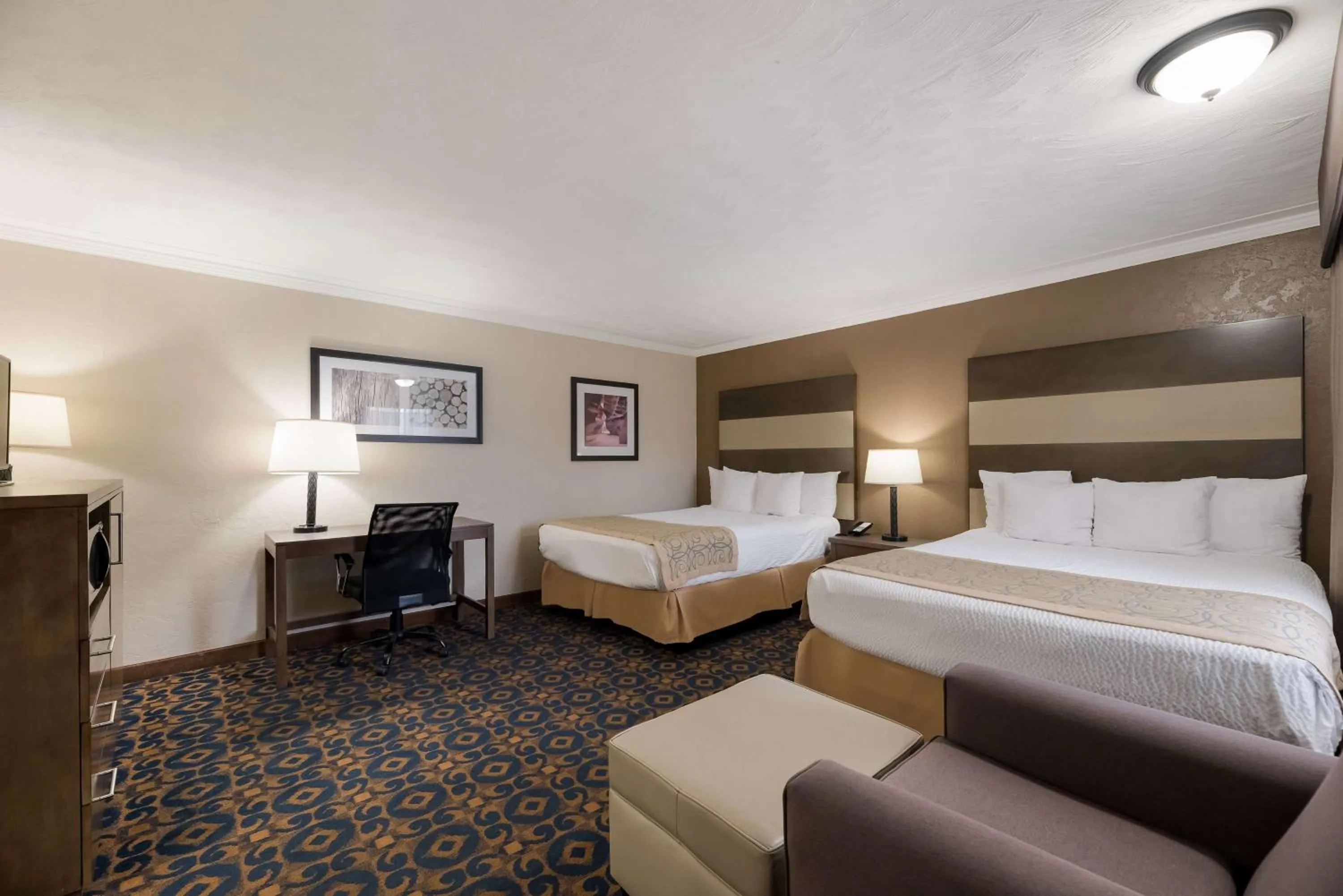 Queen Room with Two Queen Beds in Best Western Butch Cassidy Inn
