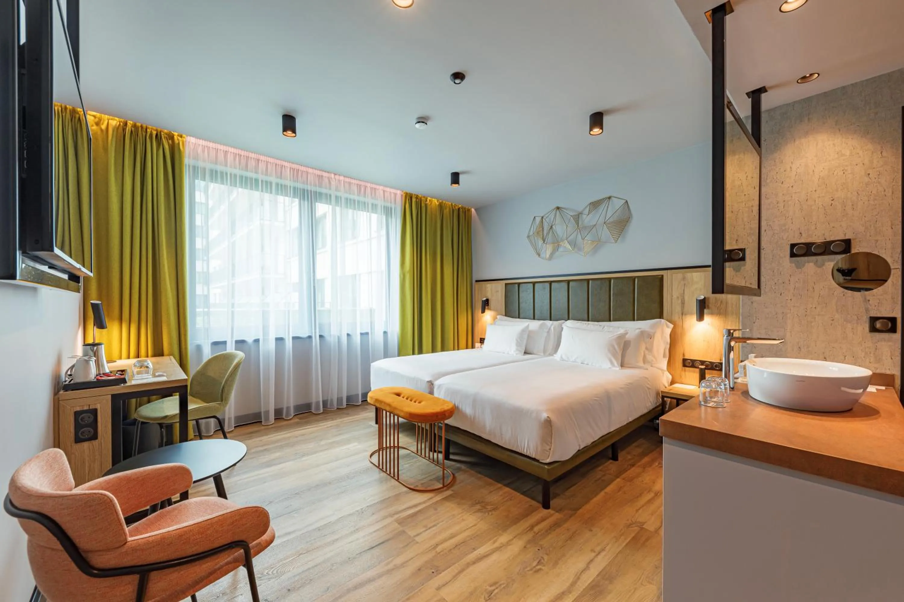 Superior Double or Twin Room in Barceló Budapest
