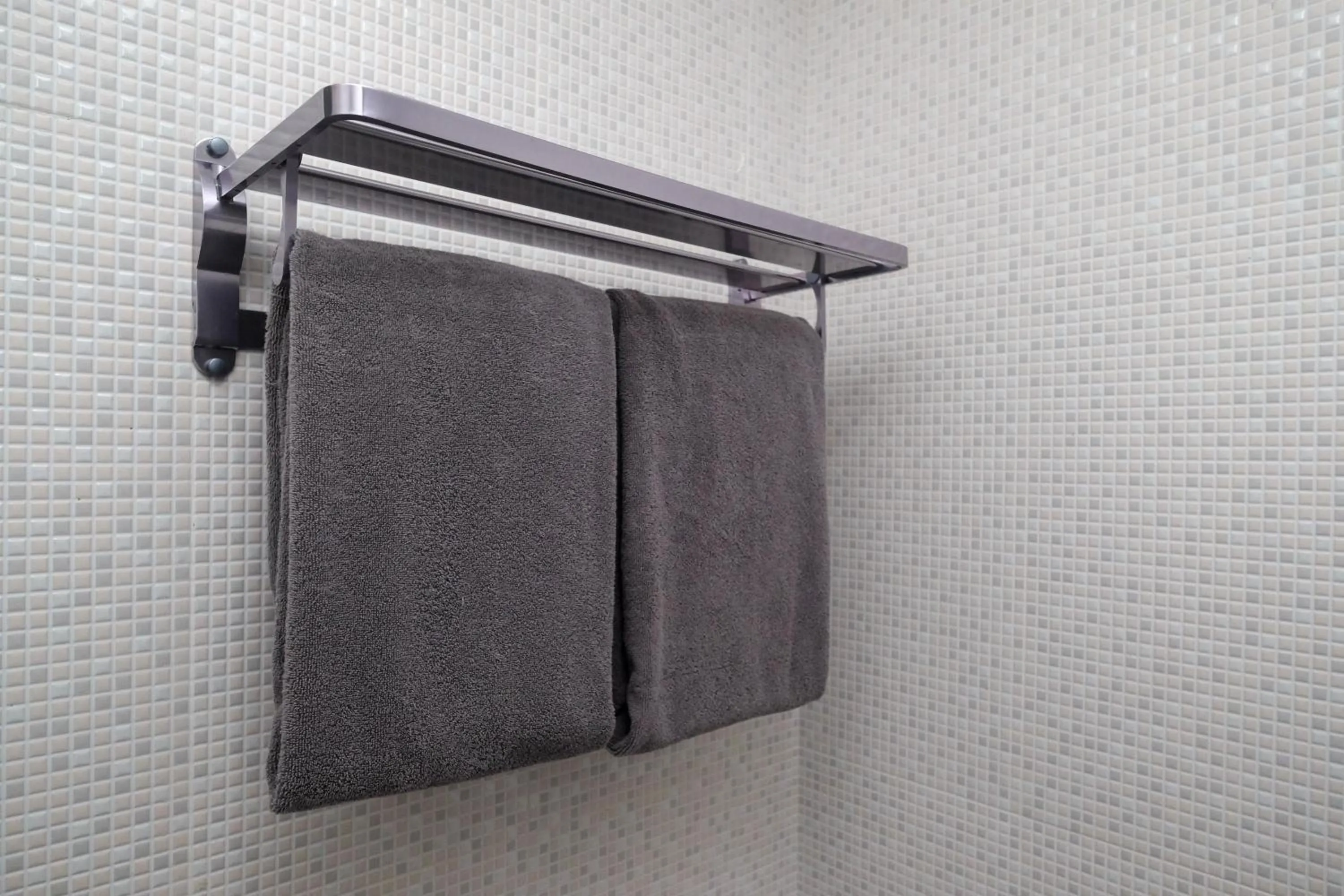 Double Room in RedDoorz Apartment near Exit Toll Colomadu