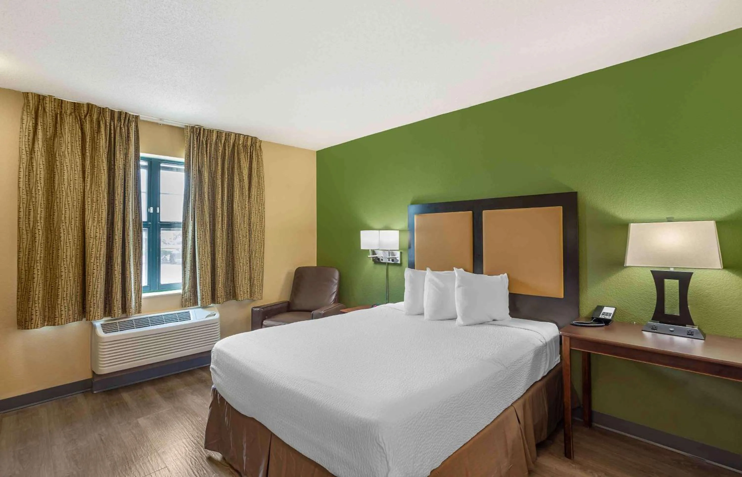 Queen Studio - Non-Smoking in Extended Stay America Suites - Allentown - Bethlehem