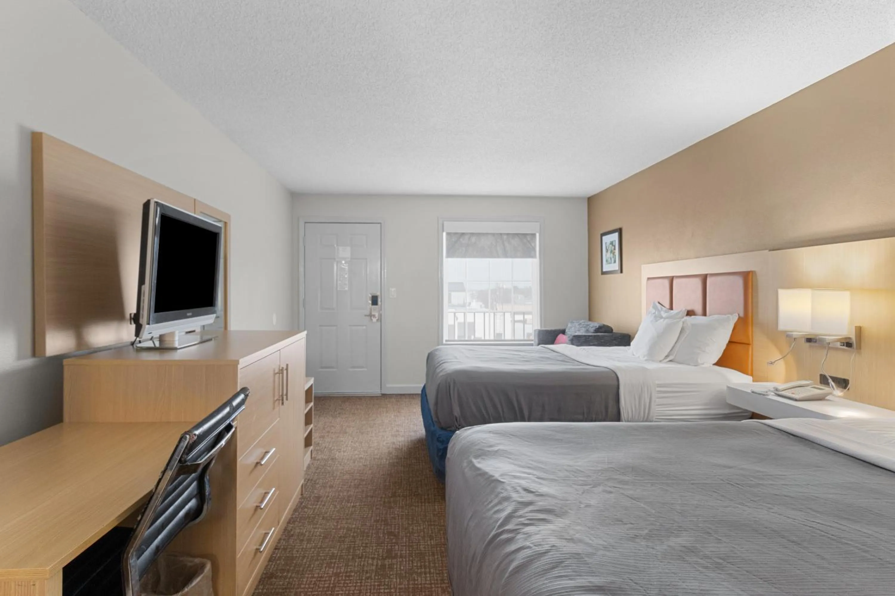 Standard Double Room in Richland Inn of Columbia