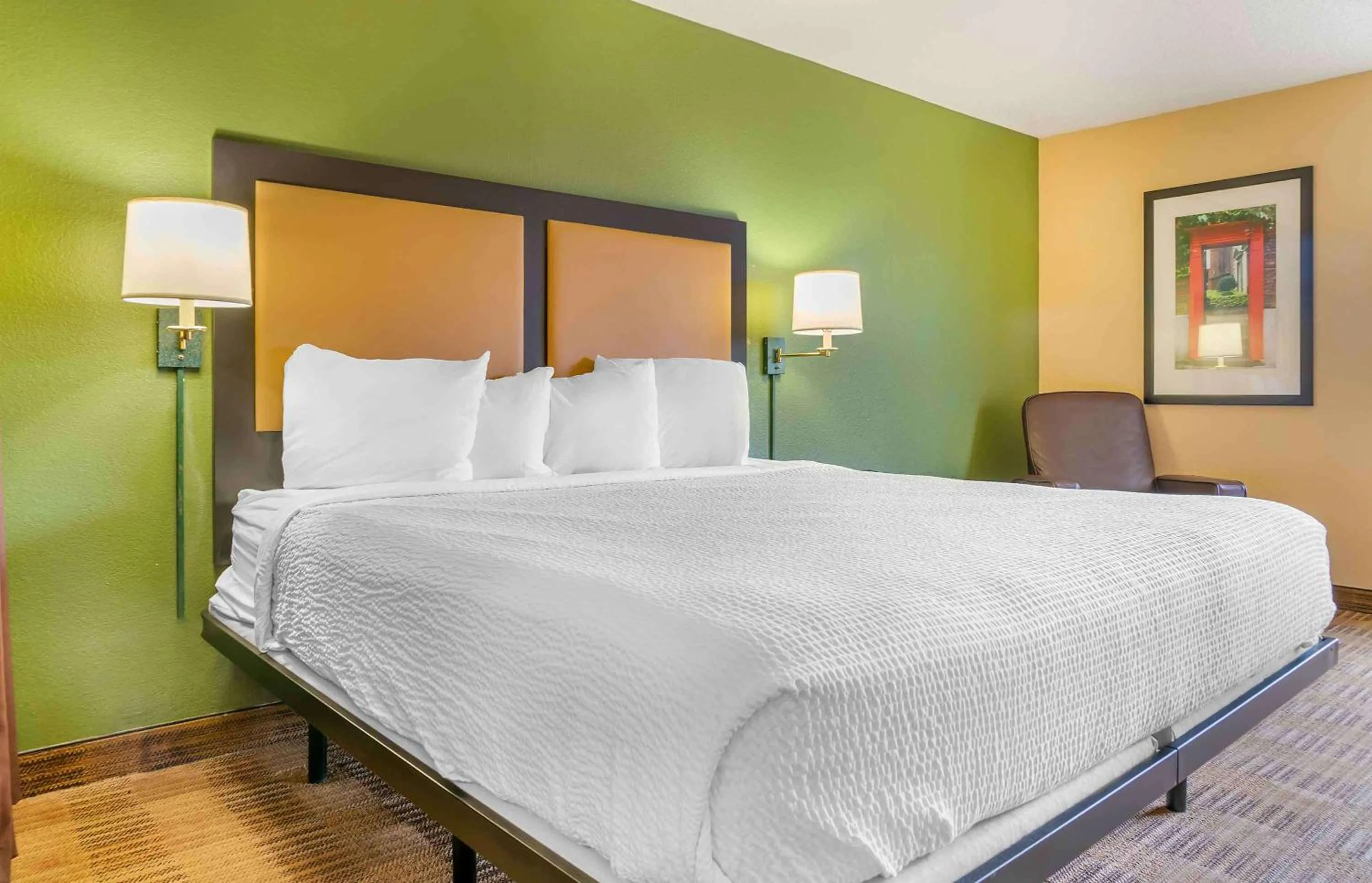 Studio with 1 King Bed - Non-Smoking in Auburn Hills Extended Stay Inn