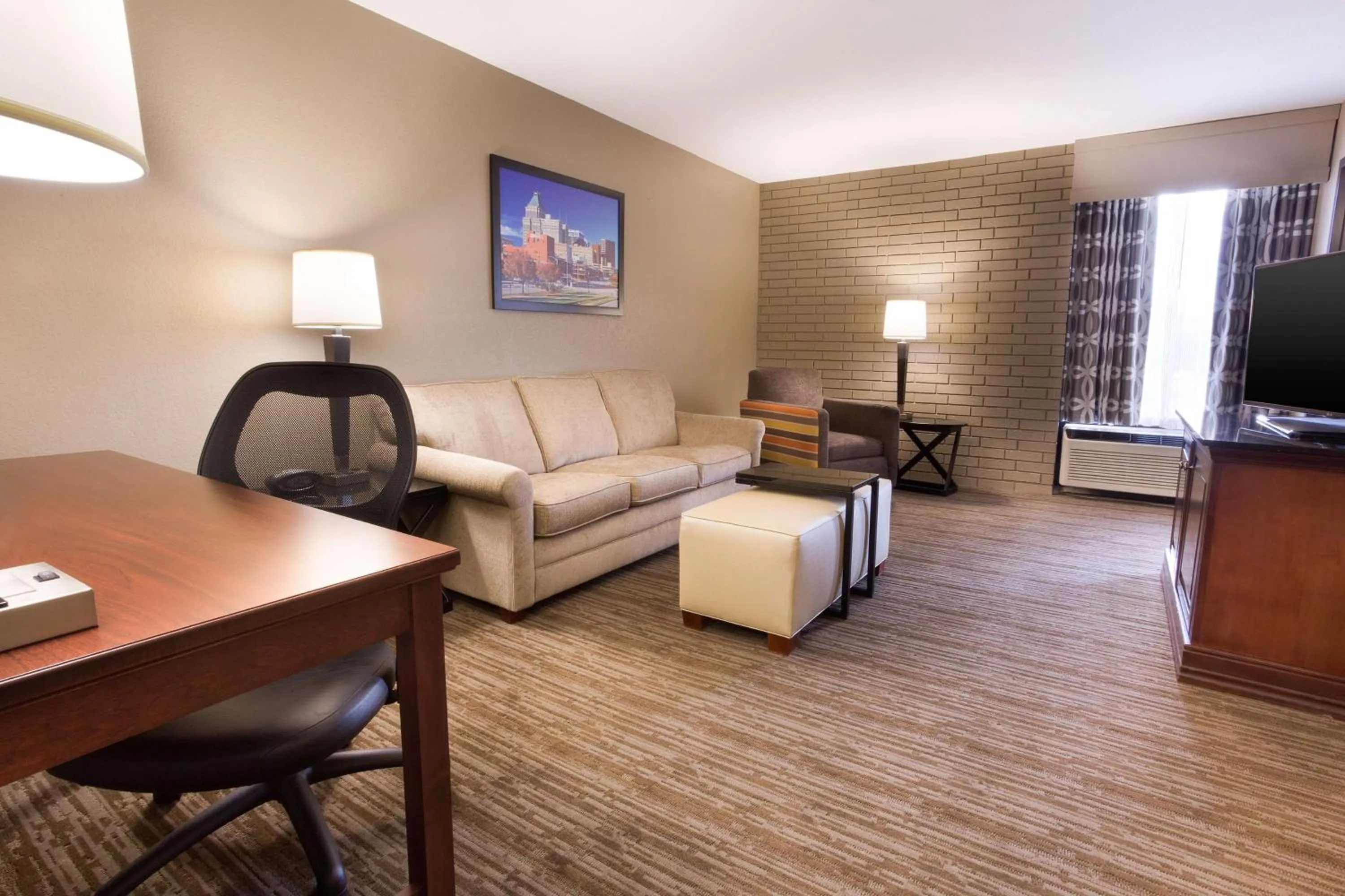 Superior King Suite with Sofa Bed - Accessible, Tub in Drury Inn & Suites Greensboro