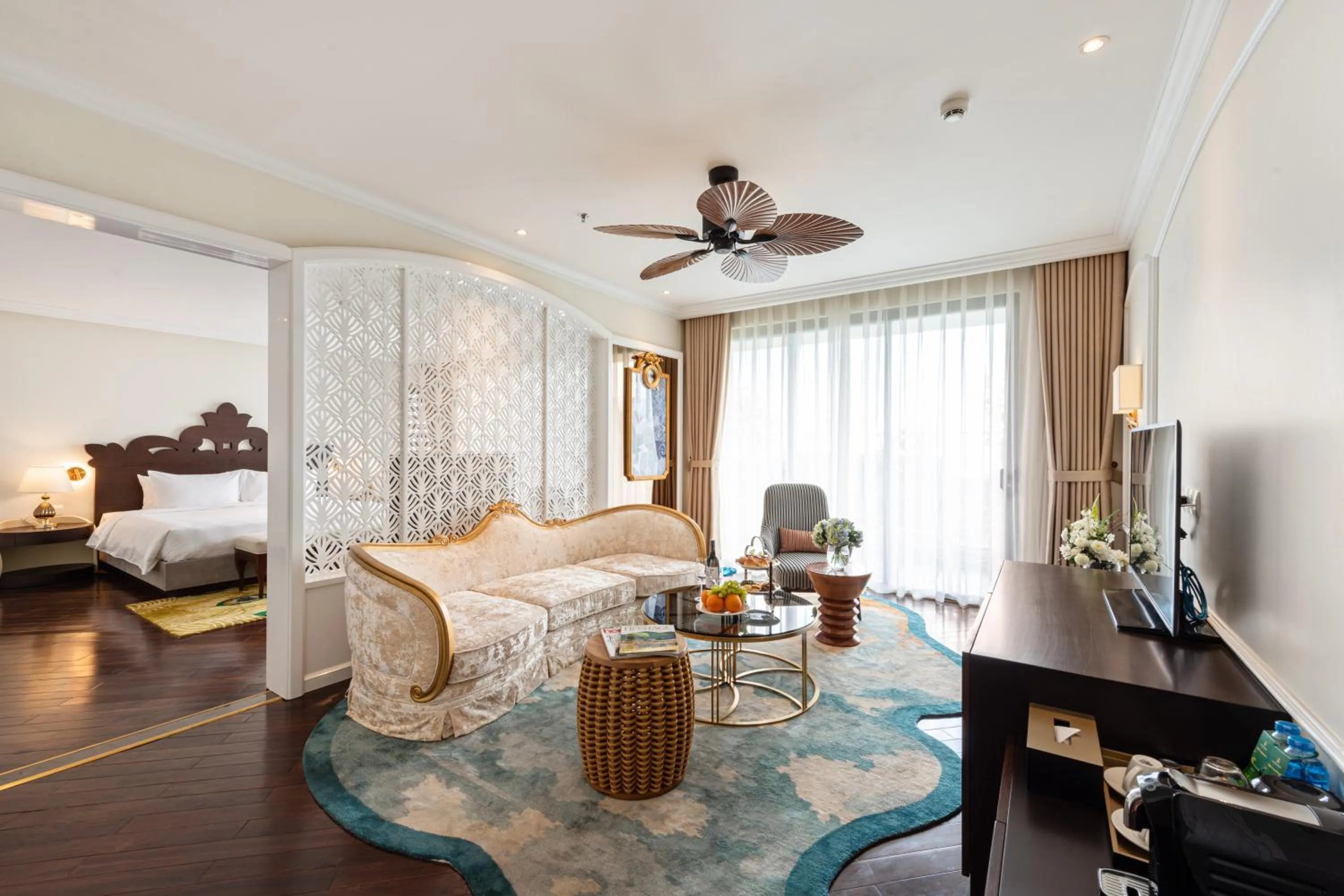 Suite Double with Balcony and Mountain View in KK Sapa Hotel