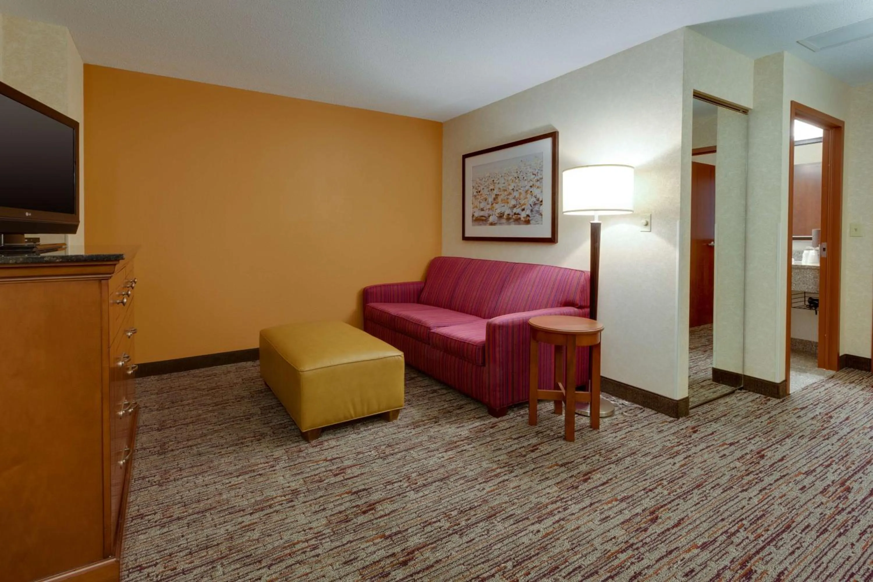 Spacious King Room – High Floor in Drury Inn & Suites Baton Rouge