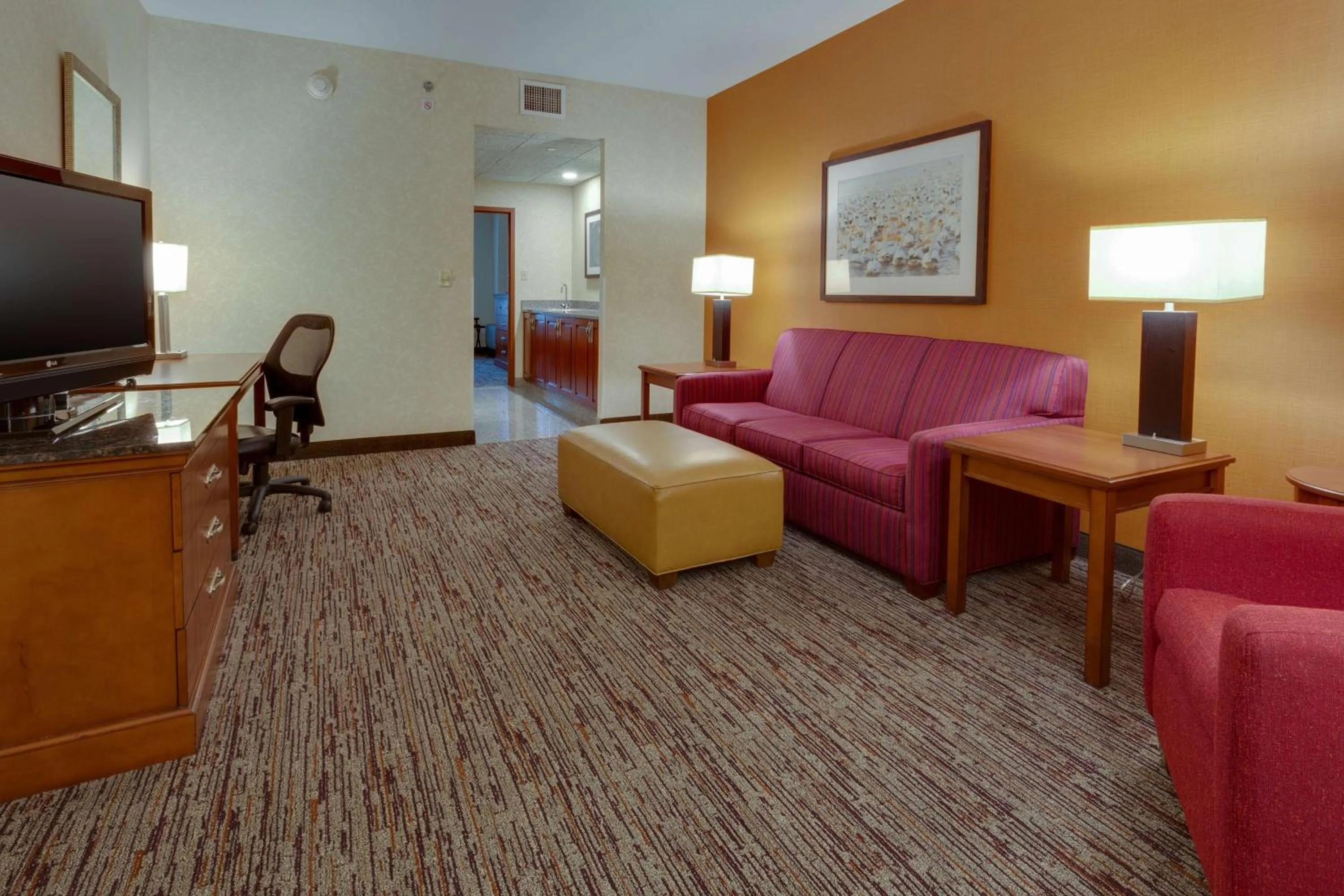 King Suite with Sofa Bed - Accessible, Tub in Drury Inn & Suites Baton Rouge